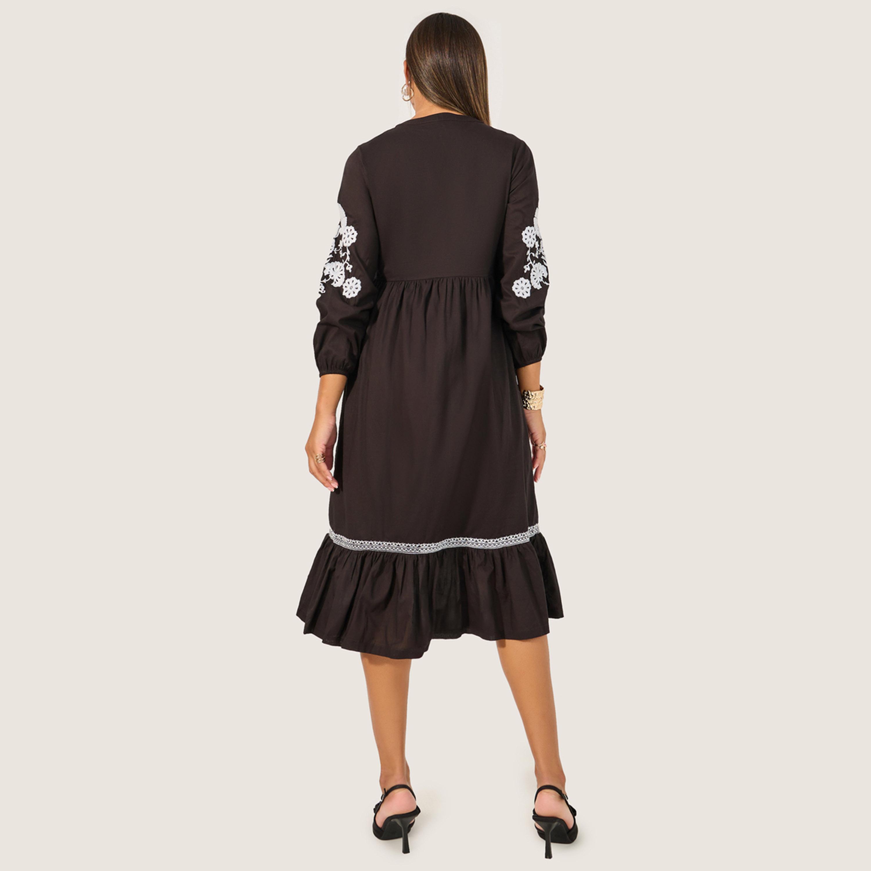 Styli Embroidered Long Sleeves A-Line Midi Dress-women-clothing-dresses-image-5
