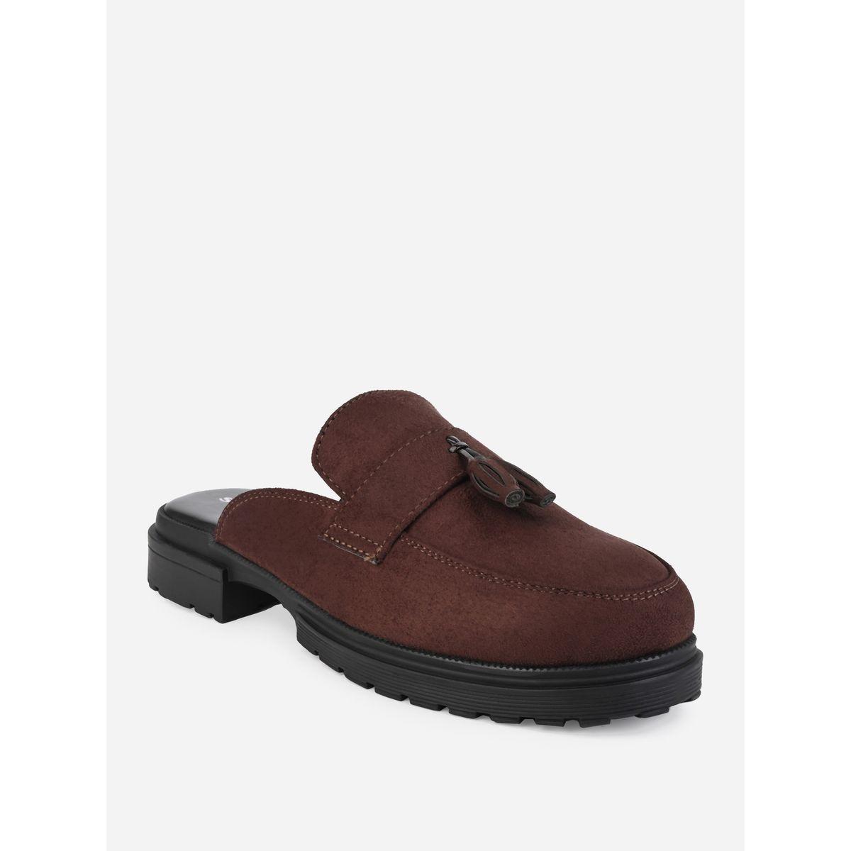 حذاء مفتوح من جلد الغزال الصناعي مع شرابة-men-shoes-loafersandmoccasins-image-3