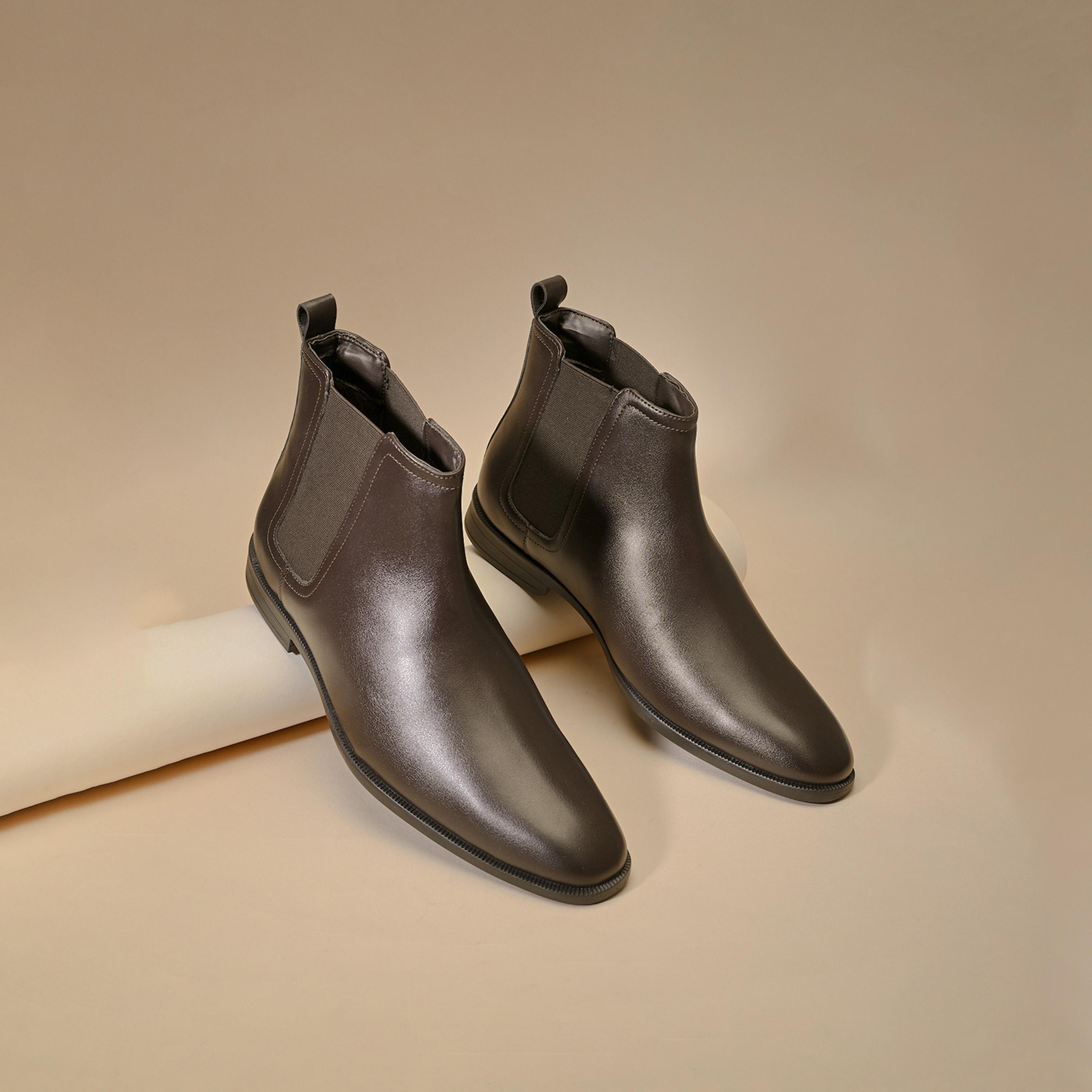 Styli Pointed Toe Leather Ankle Boots-men-shoes-boots-image-2