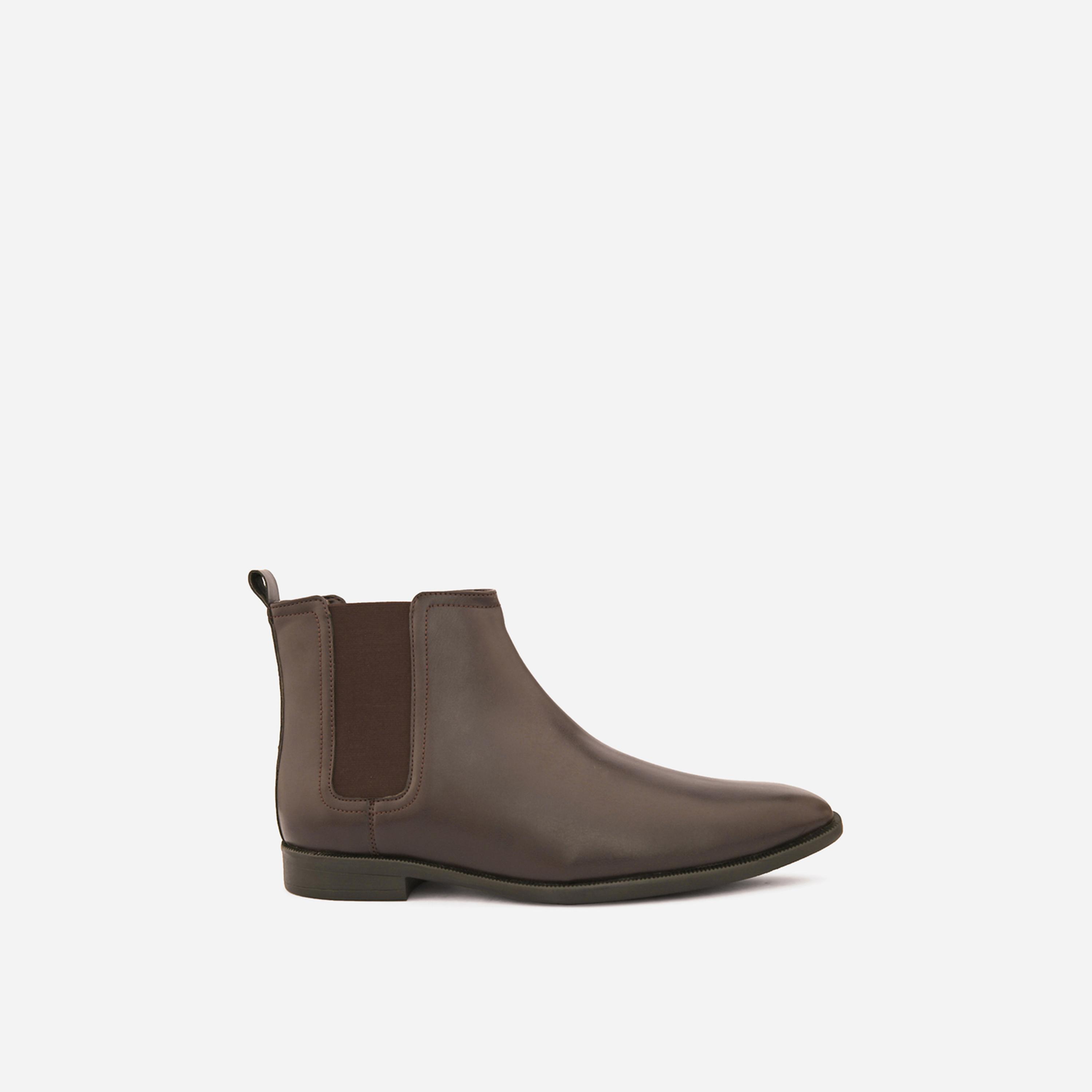 ستايلي - حذاء جلدي بمقدمة مدببة يصل للكاحل-men-shoes-boots-image-3