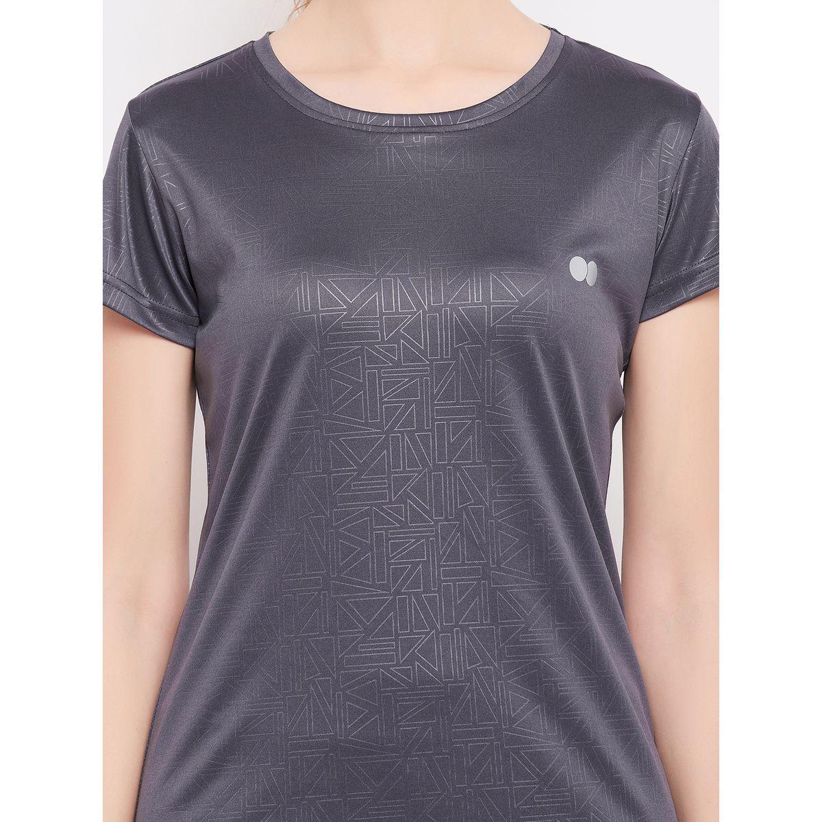 Clovia X Styli  Comfort Fit Geometric Print Active T-Shirt-women-clothing-sportswearandactivewear-tshirtsandvests-image-7