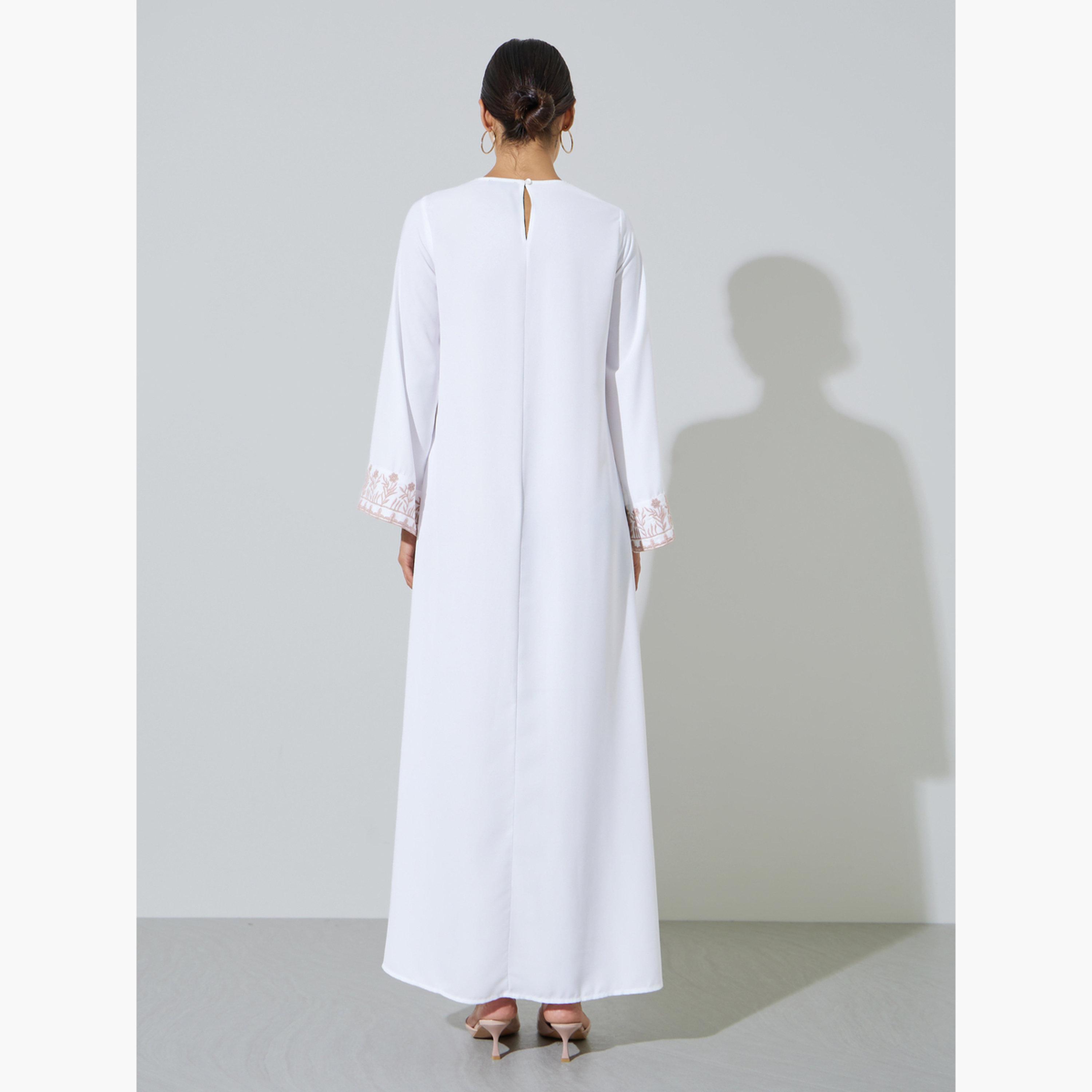 Amirah X Styli White Embroidered V Neck Jalabiya-women-arabicclothing-jalabiyas-image-5