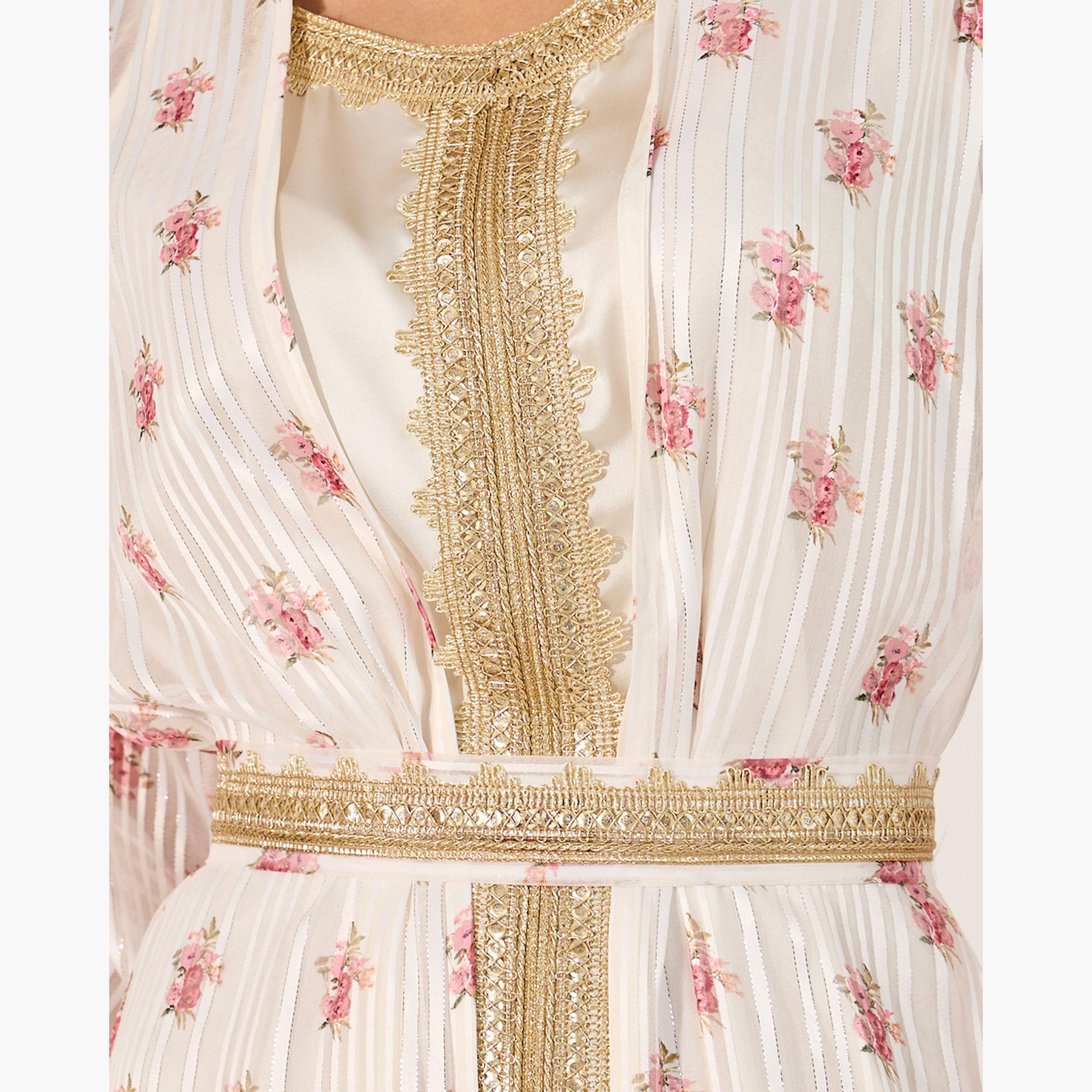 ستايلي - قفطان مورد بحزام وحواف دانتيل مع فستان داخلي من الساتان-women-arabicclothing-kaftan-image-4