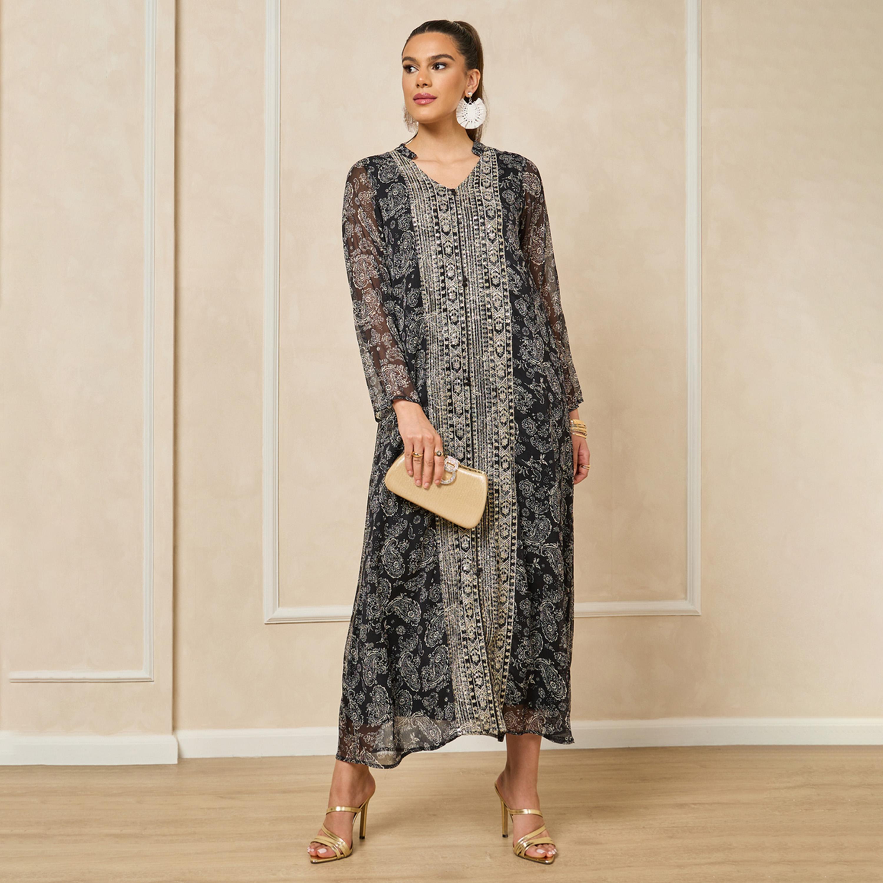 Amirah X Styli Printed V-Neck Embroidered A-Line Jalabiya-women-arabicclothing-jalabiyas-image-2