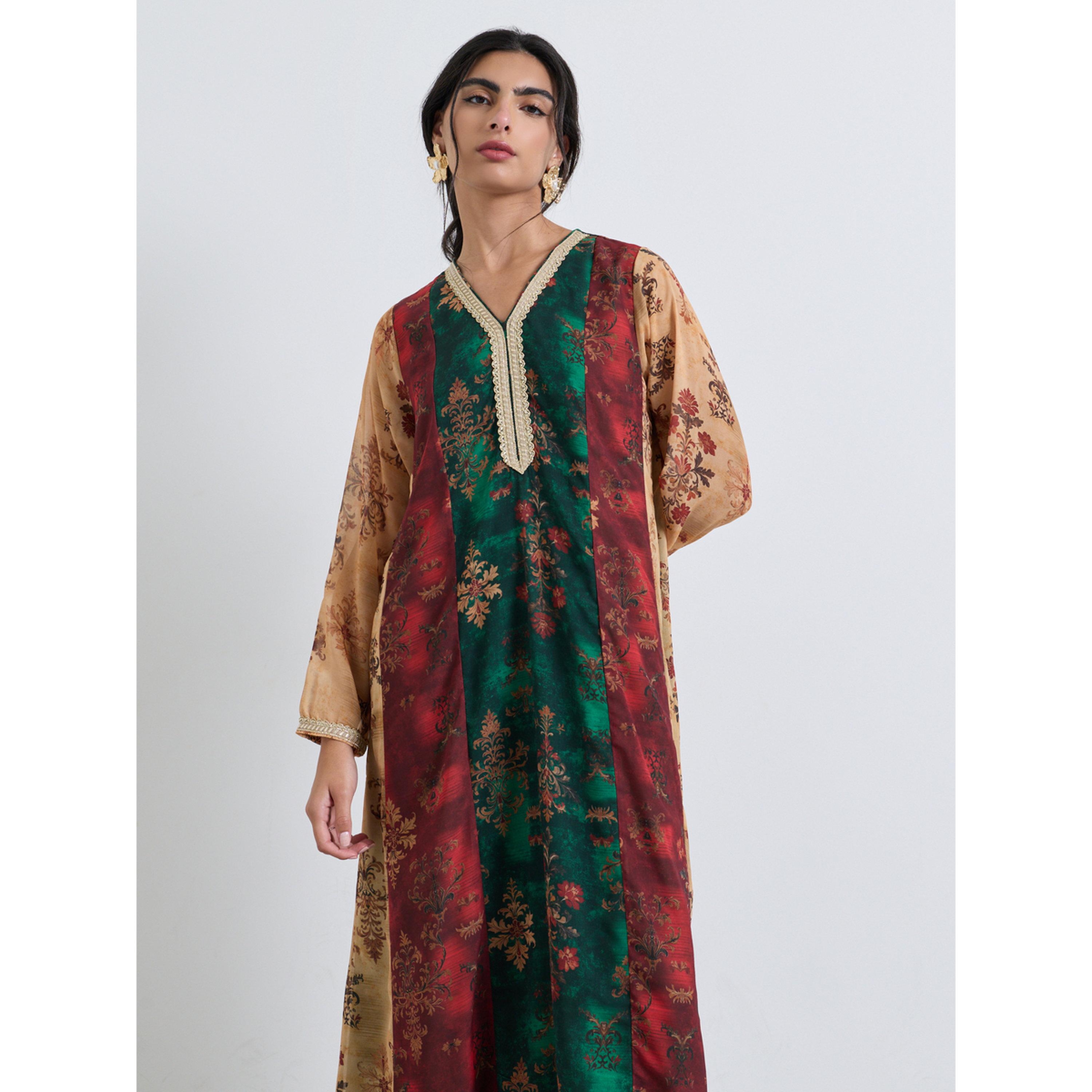 Amirah X Styli Color Block Printed Jalabiya with Lace Trim Detail-women-arabicclothing-jalabiyas-image-2