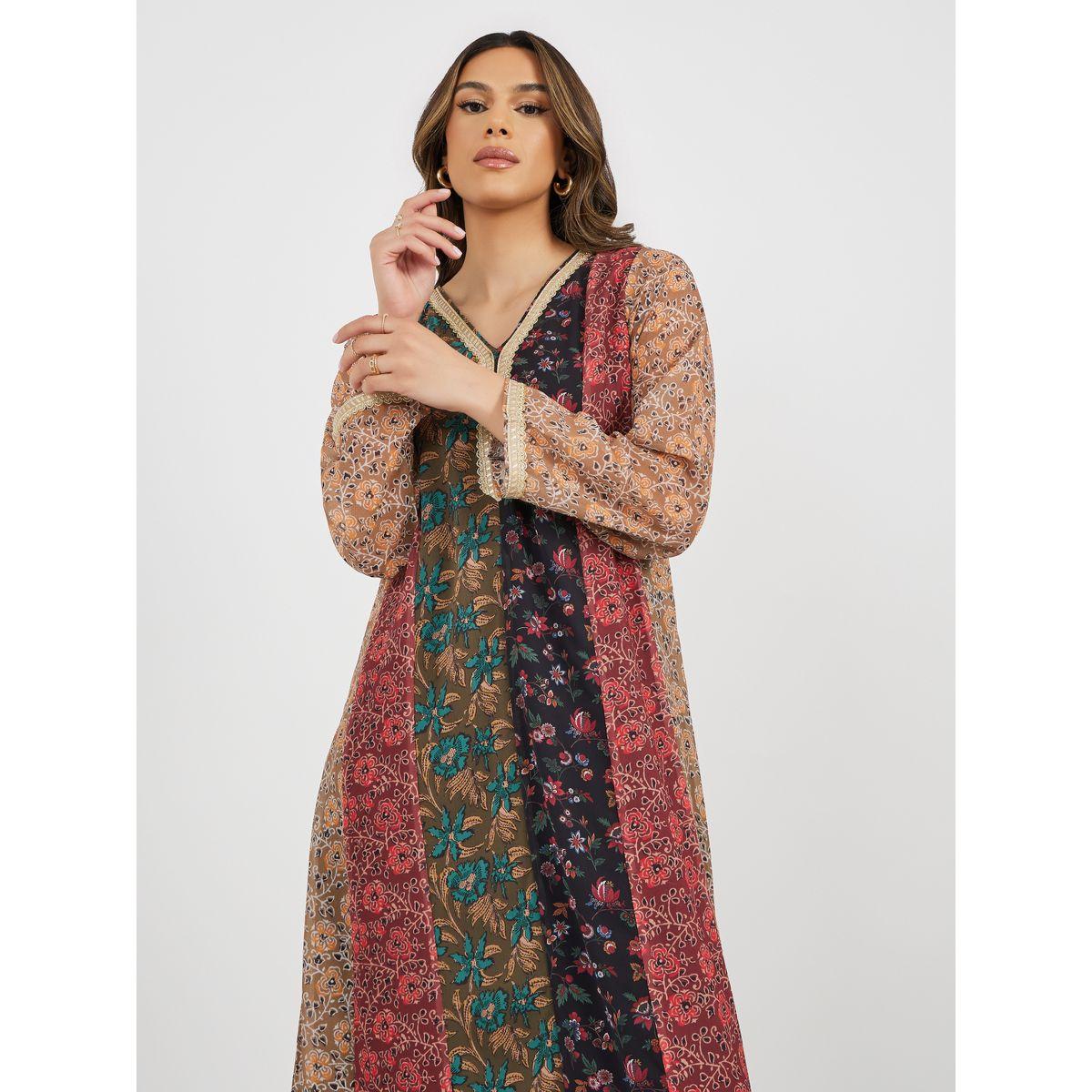 جلابية مطبوعة بألوان متعددة مع تفاصيل من الدانتيل-women-arabicclothing-jalabiyas-image-3