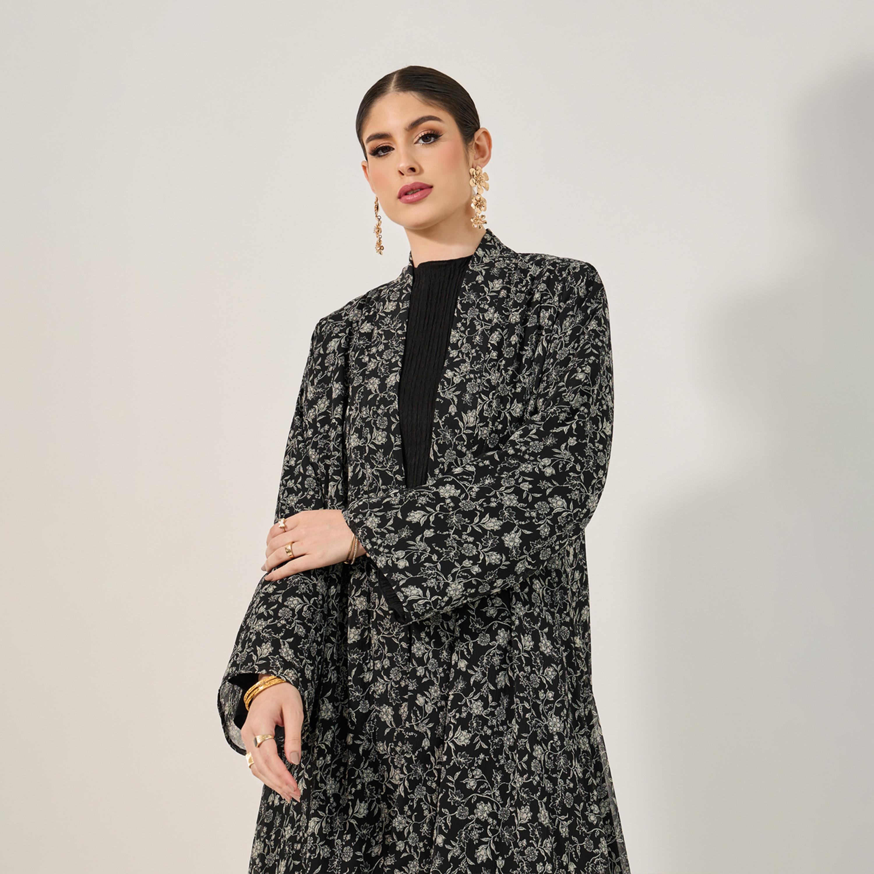 ستايلي - عباية مطبوعة بالورود مع بطانة كاملة على الجسم والأكمام وشال متناسق-women-arabicclothing-abayas-image-4