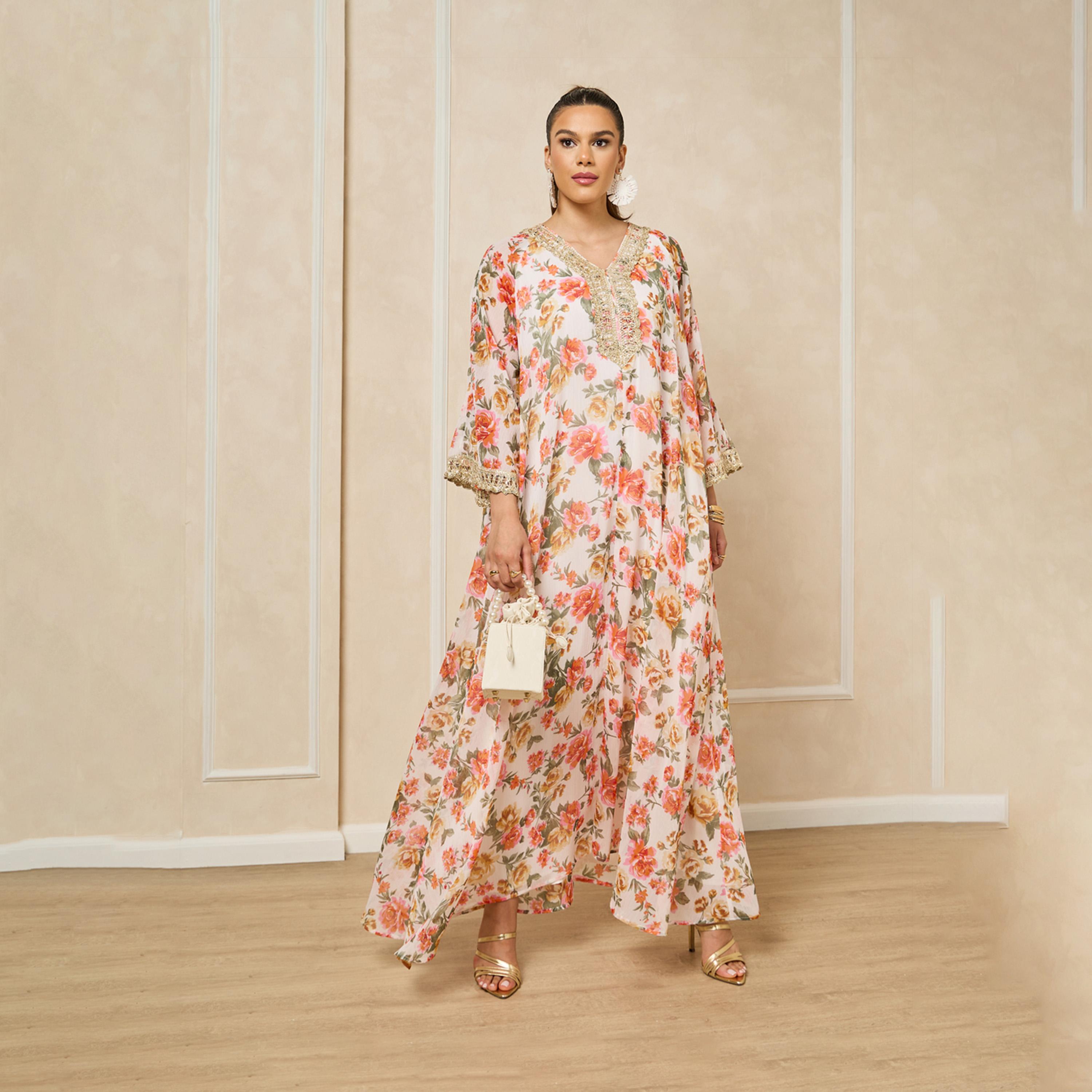 ستايلي - جلابية برقبة على شكل V وحواف من الدانتيل وطبعة زهور-women-arabicclothing-jalabiyas-image-1