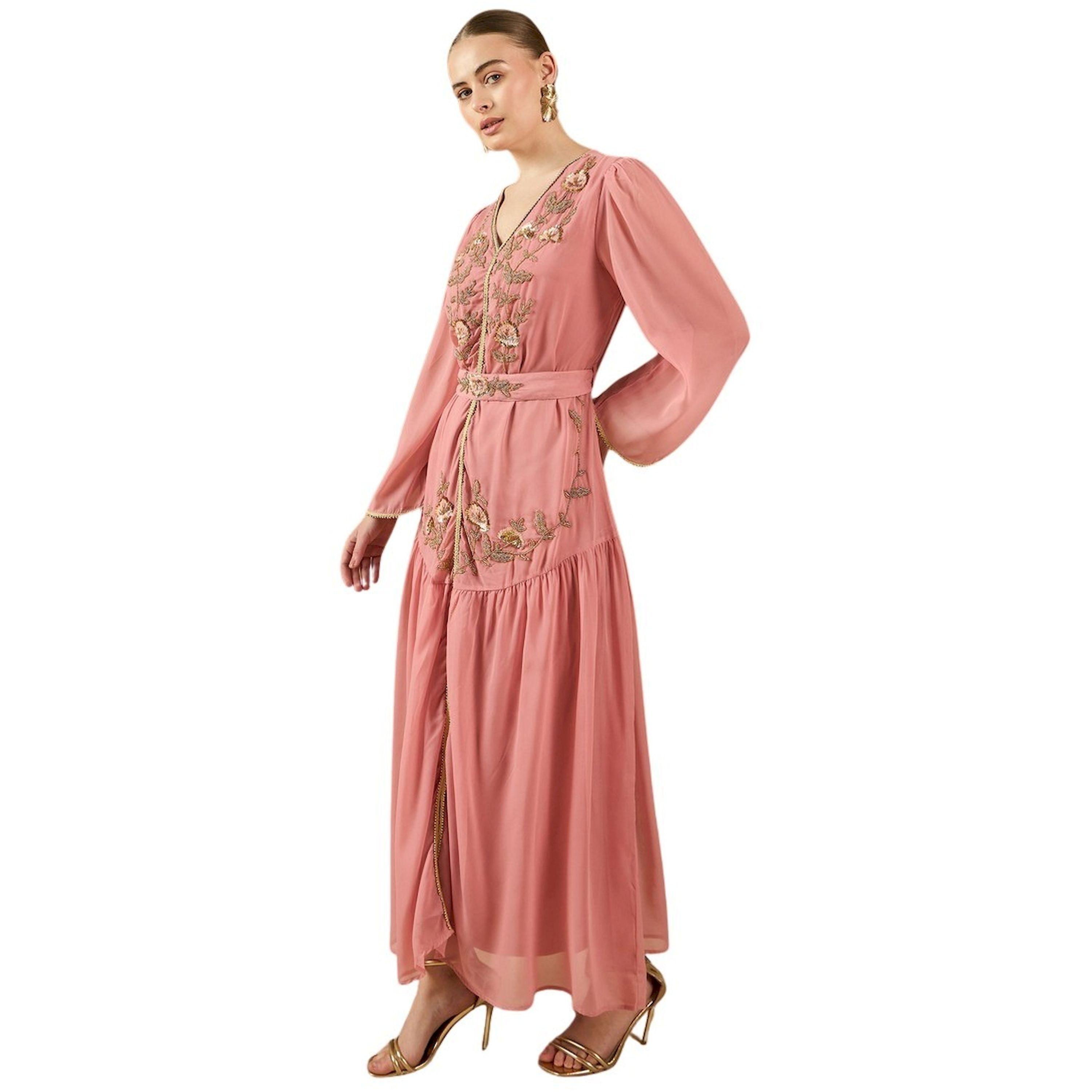 Amirah X Styli Embroidered Pleated V-Neck Kaftan with Belt-women-arabicclothing-kaftan-image-3
