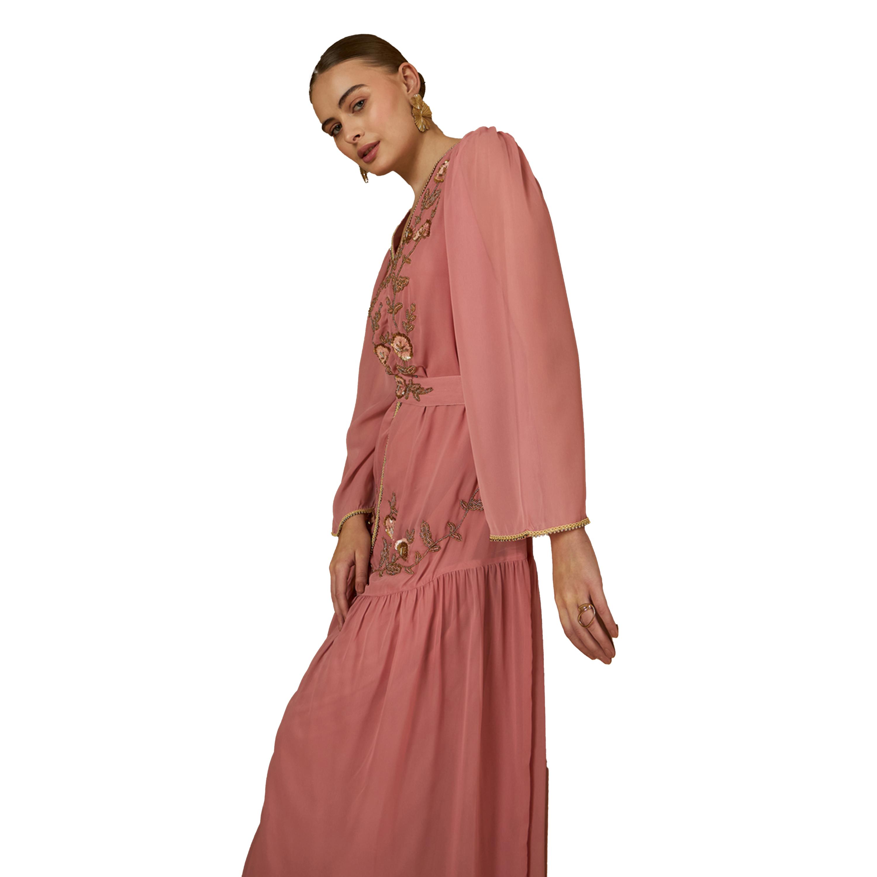 Amirah X Styli Embroidered Pleated V-Neck Kaftan with Belt-women-arabicclothing-kaftan-image-6