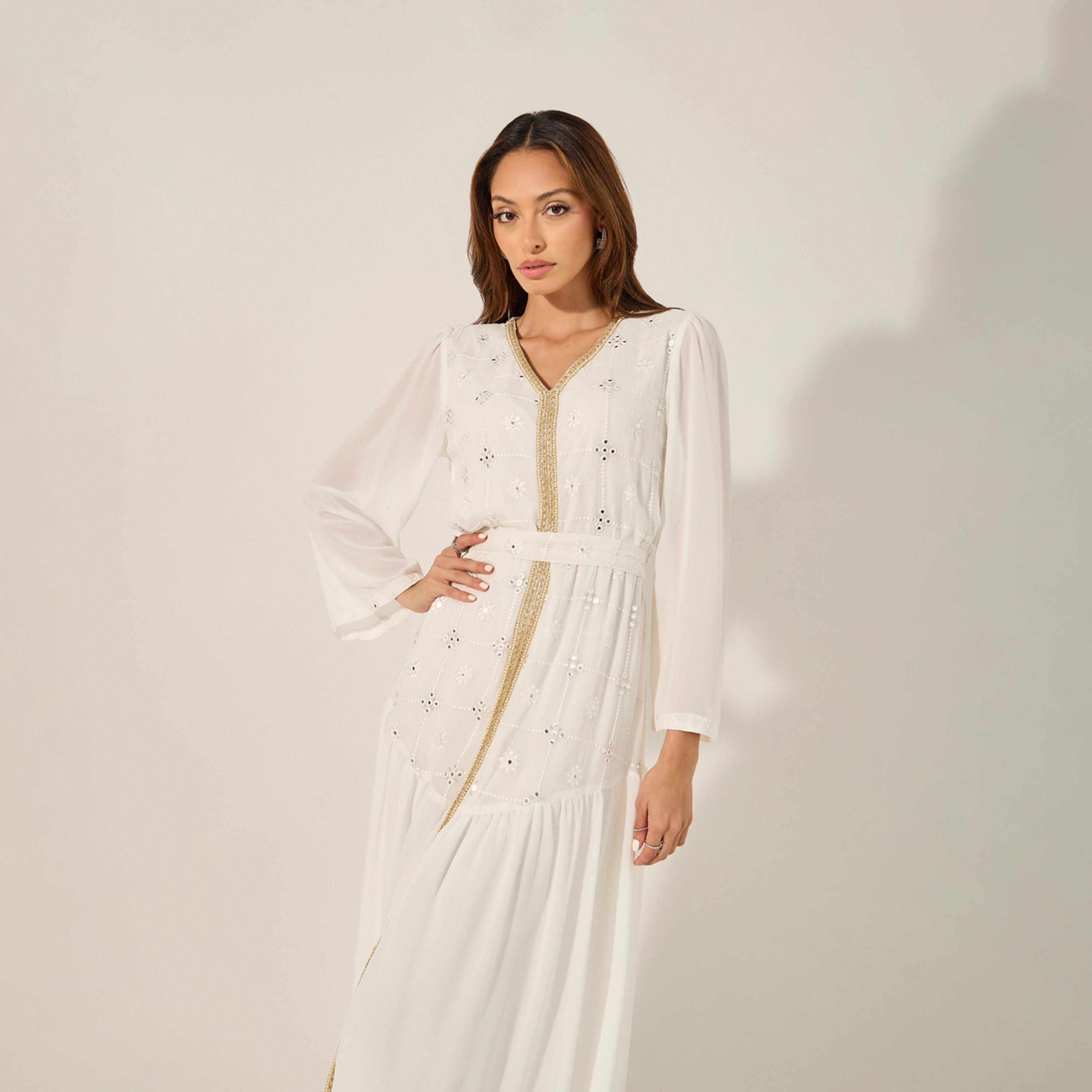 أميرة x ستايلي قفطان شيفلي بتفاصيل مُجمعة ودانتيل-women-arabicclothing-kaftan-image-3