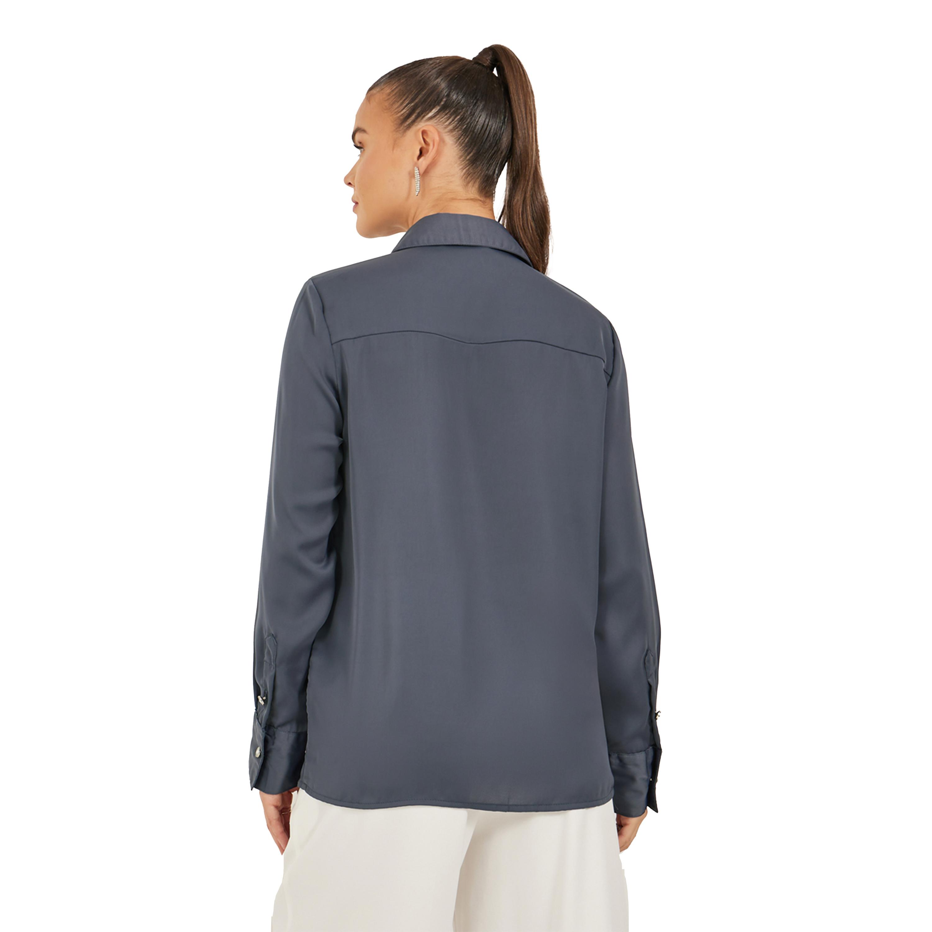 ستايلي - قميص بقصّة عادية وياقة واسعة ومزخرف-women-clothing-shirtsandblouses-shirts-image-6