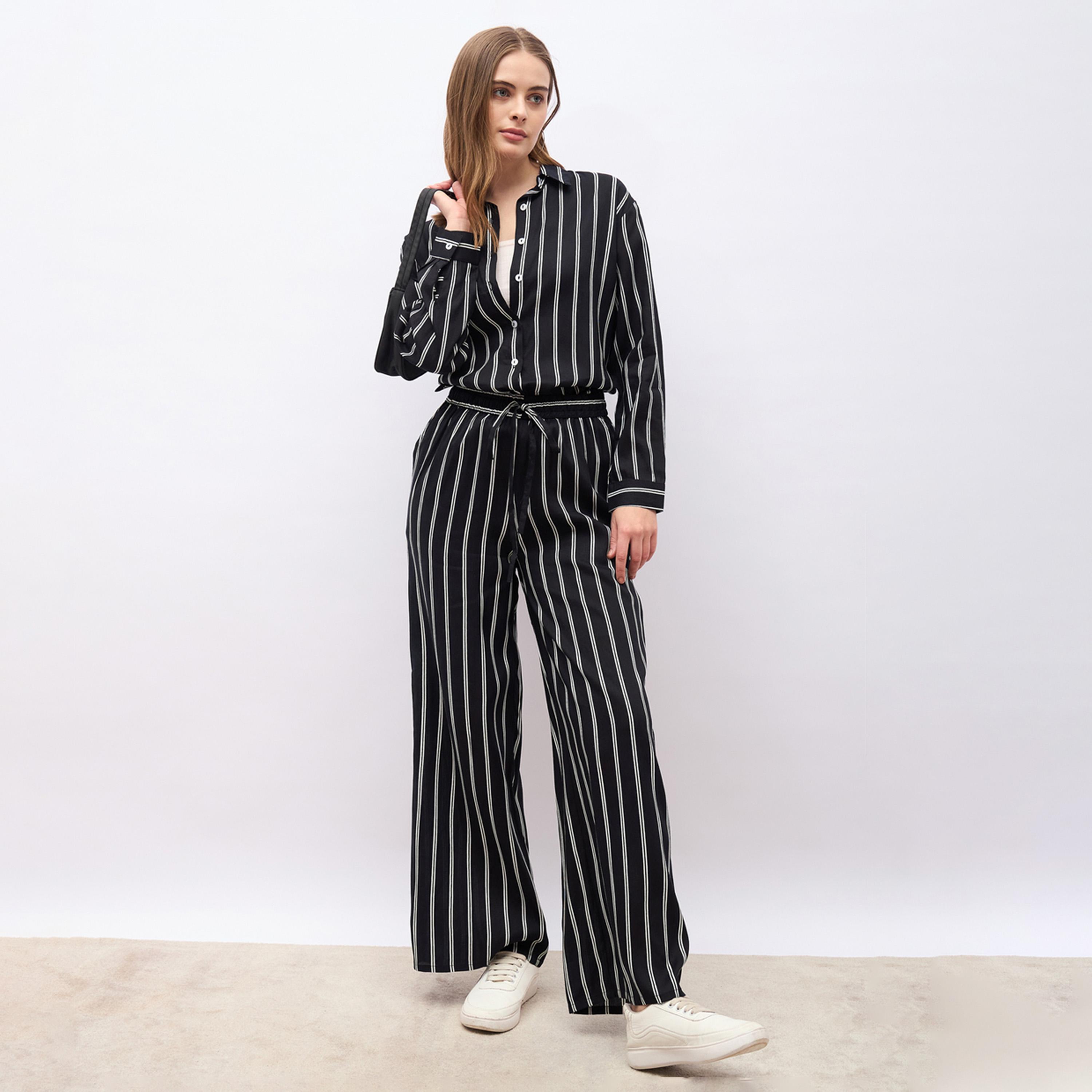 ستايلي - طقم قميص مخطط كبير الحجم مع بنطال واسع-women-clothing-coordsets-image-1
