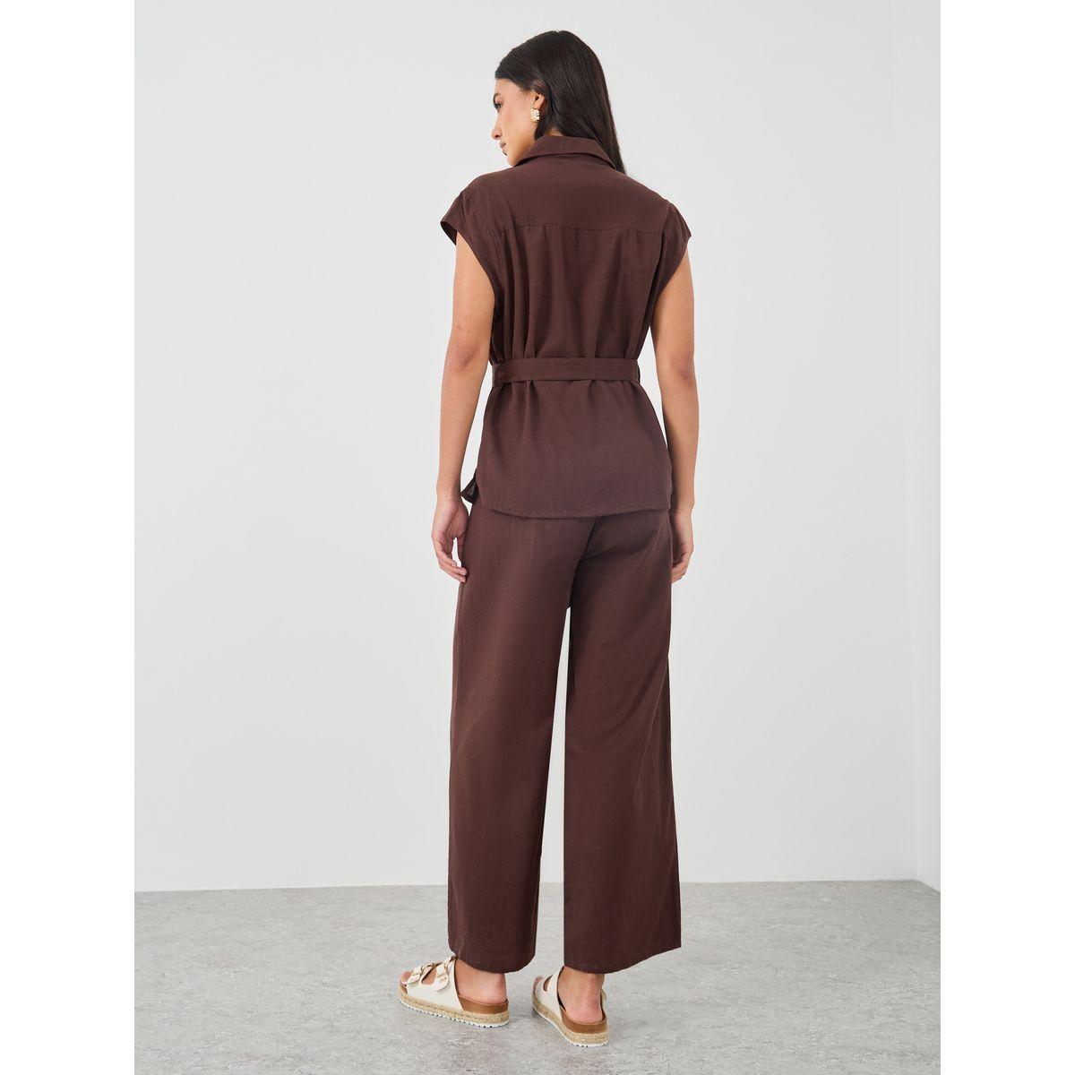 طقم منسق من بنطال بأرجل واسعة وبلوزة سادة بأكمام كاب-women-clothing-coordsets-image-5