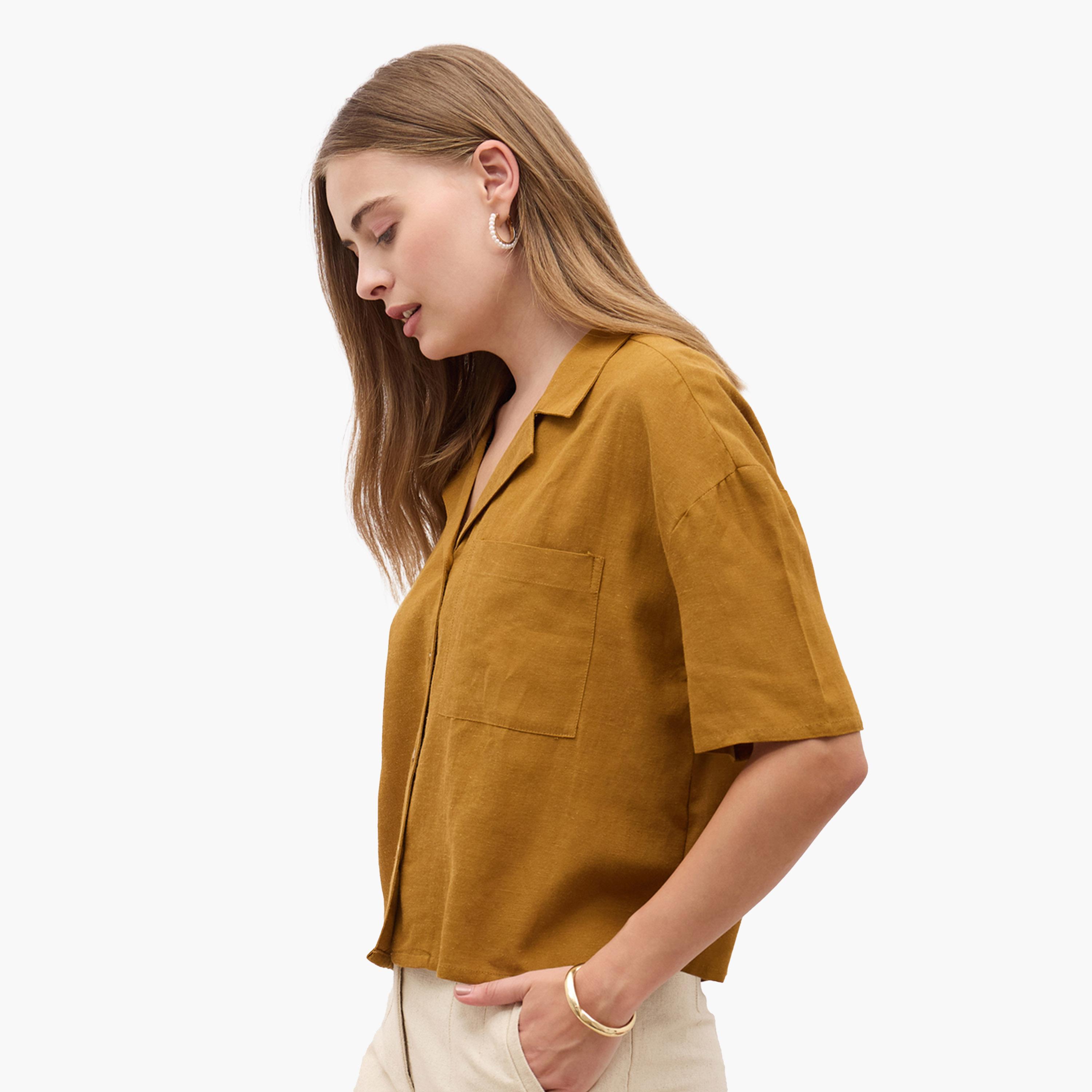 ستايلي - قميص بأكمام قصيرة وياقة مدببة-women-clothing-shirtsandblouses-shirts-image-3