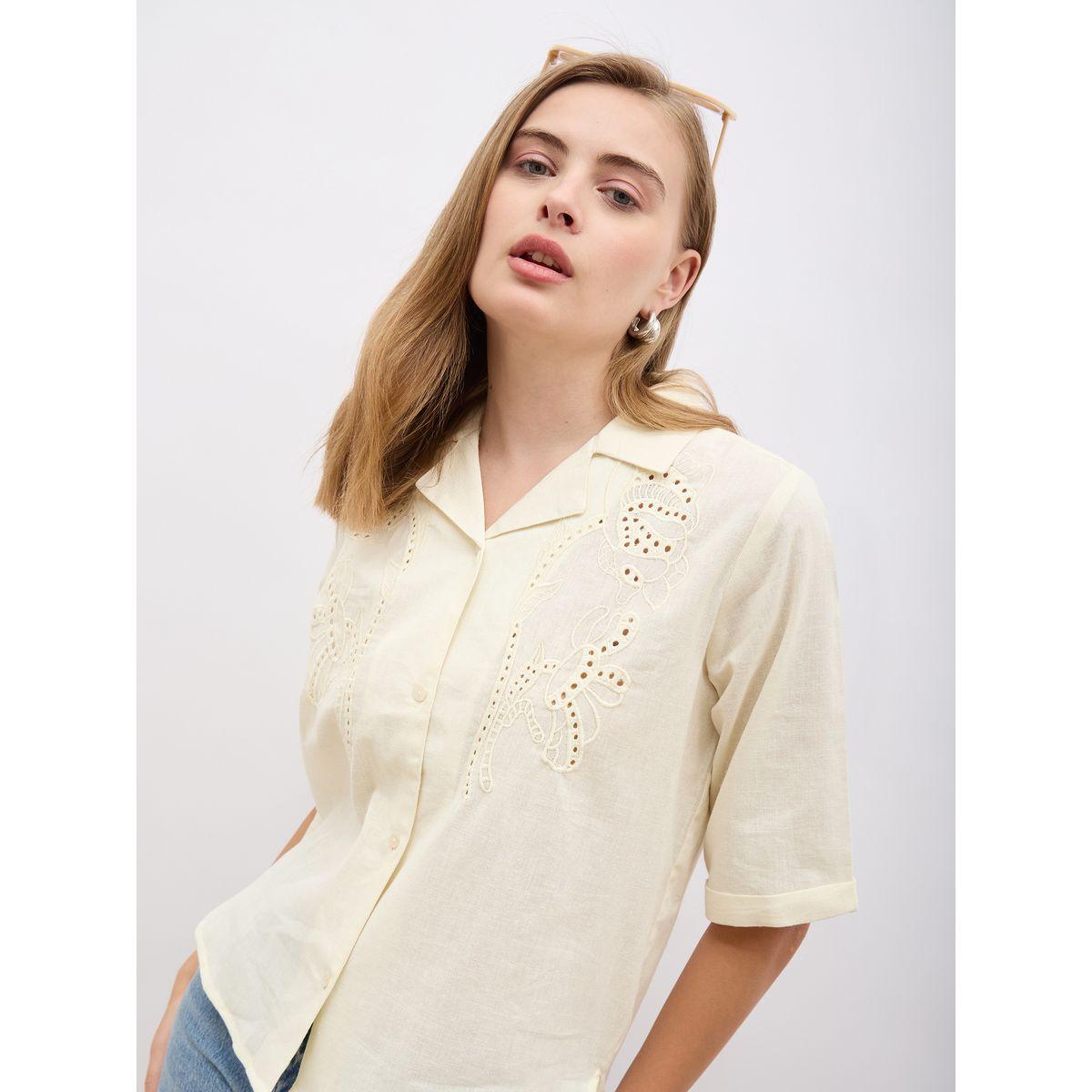 Styli Schiffli Notch Lapel Short Sleeve Regular Fit Shirt-women-clothing-shirtsandblouses-shirts-image-6