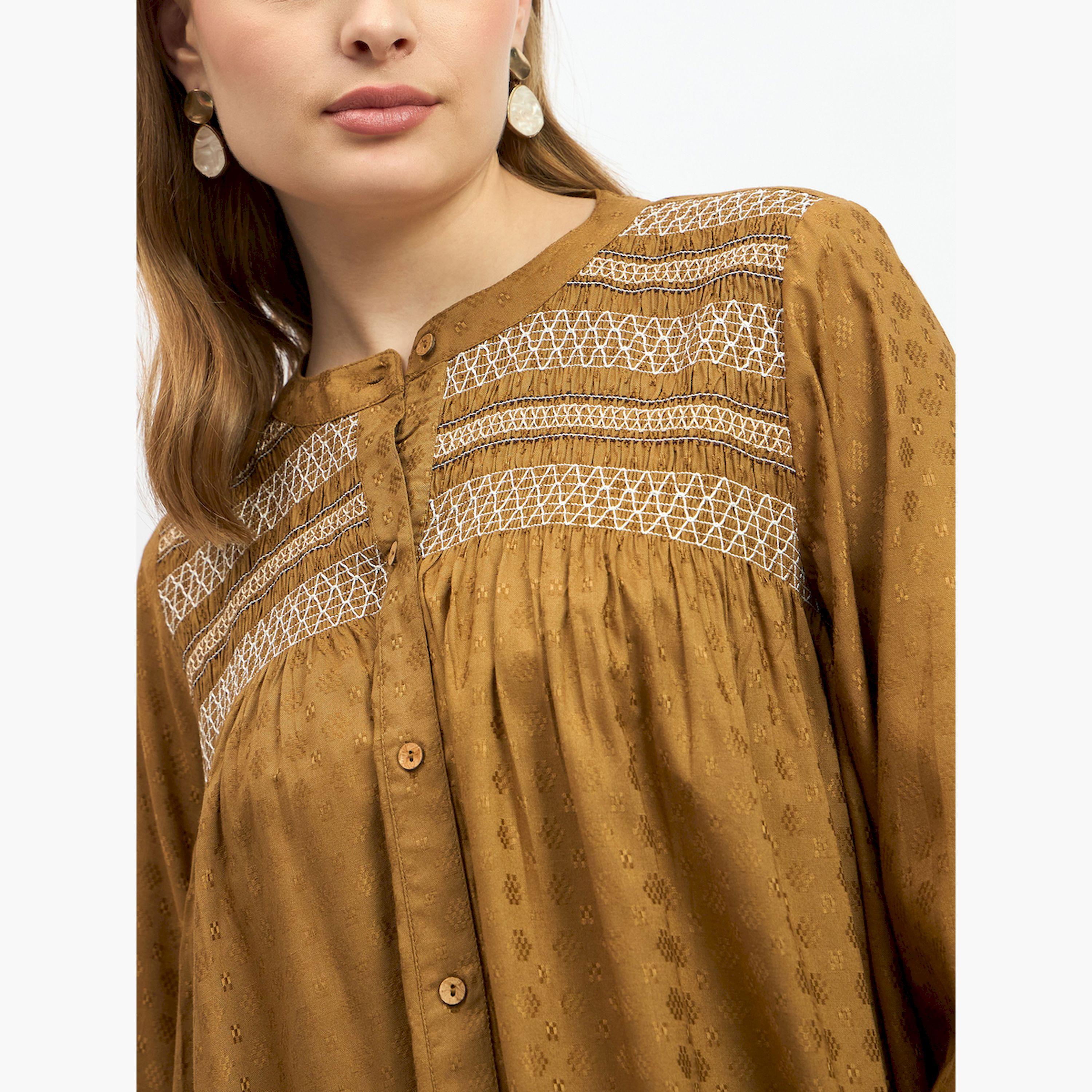 ستايلي - بلوزة بأكمام منفوخة مطرزة بتفاصيل مجمعة-women-clothing-shirtsandblouses-blouses-image-4