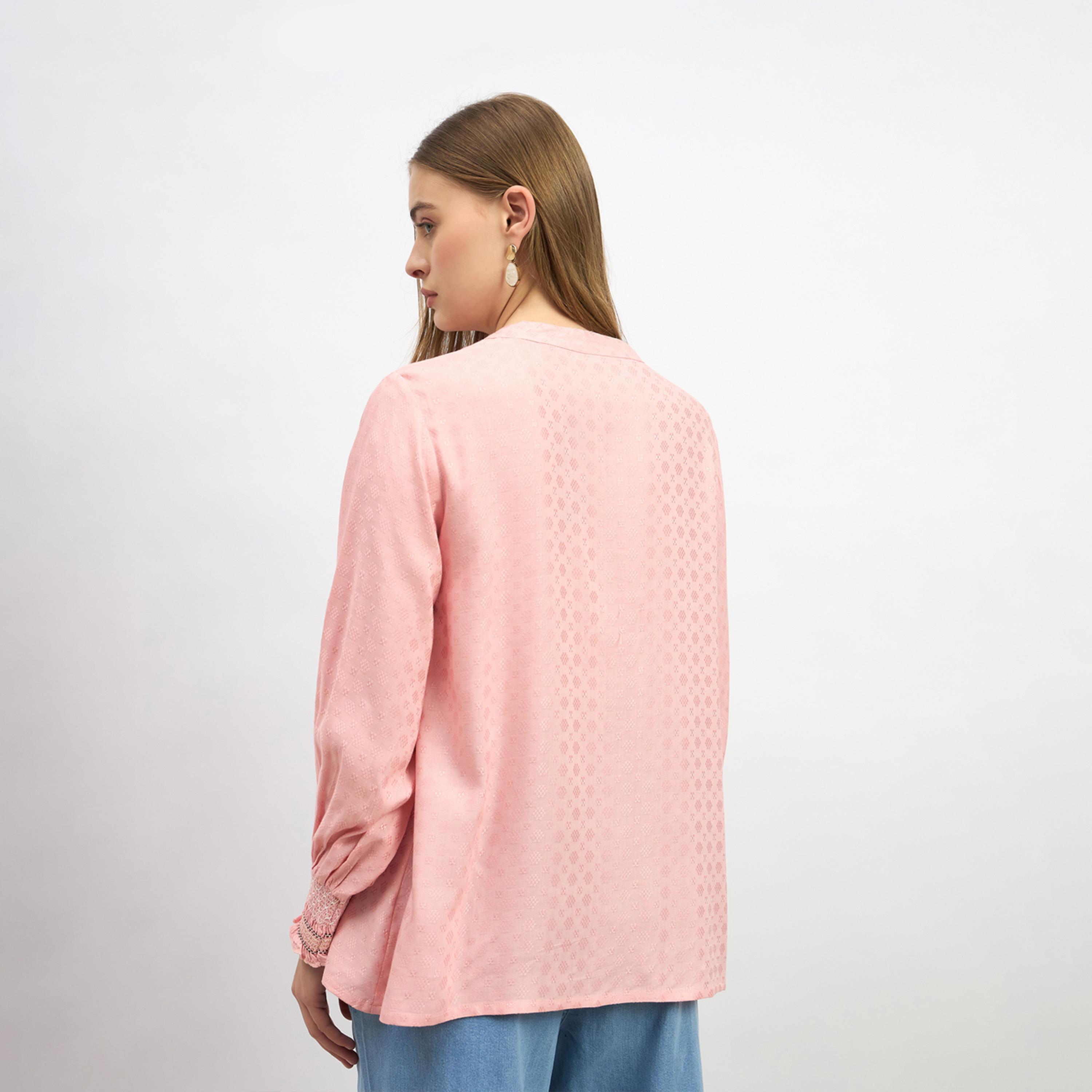 ستايلي - بلوزة بأكمام منفوخة مطرزة بتفاصيل مجمعة-women-clothing-shirtsandblouses-blouses-image-5