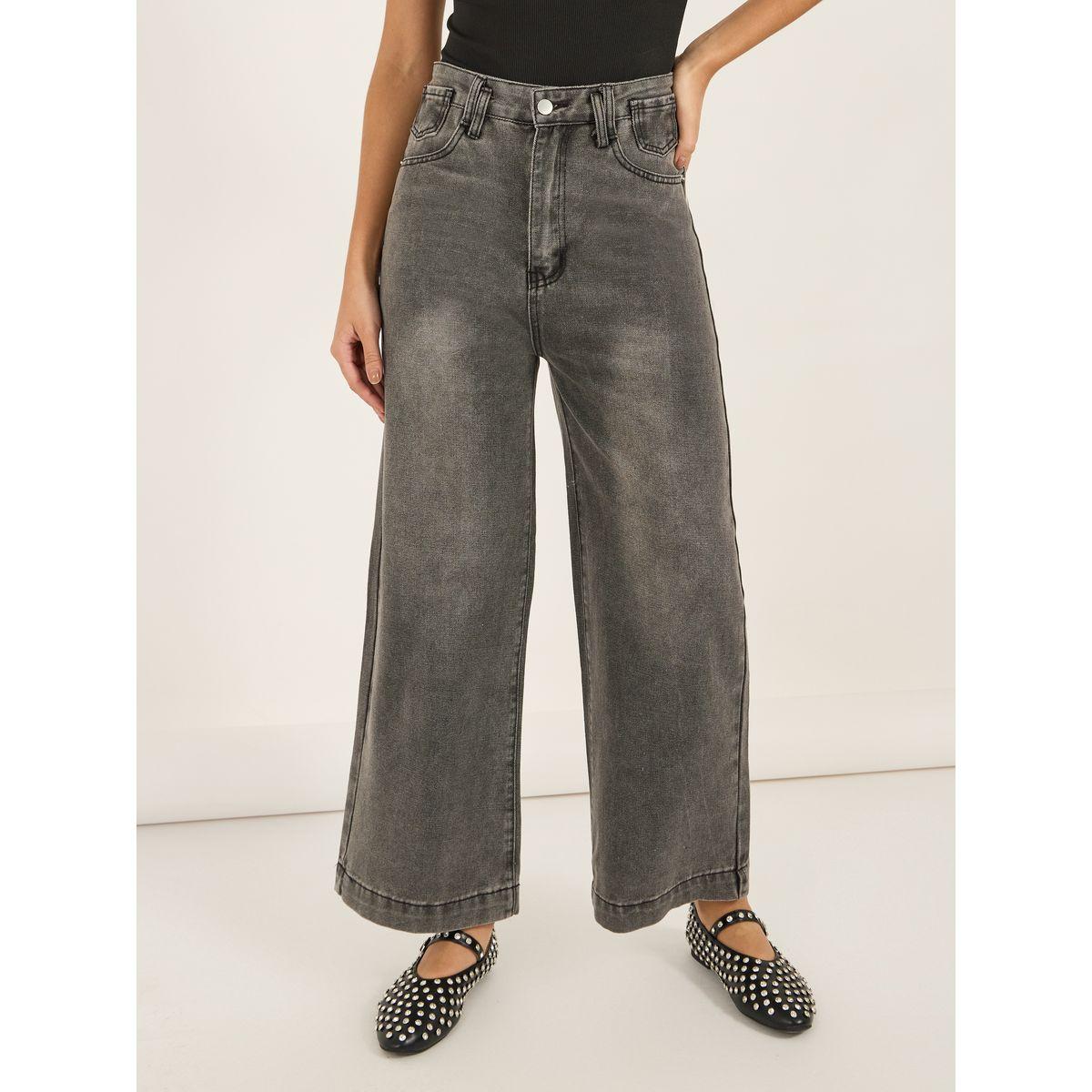 جينز بخصر عالي وأرجل واسعة-women-clothing-bottoms-jeans-image-2