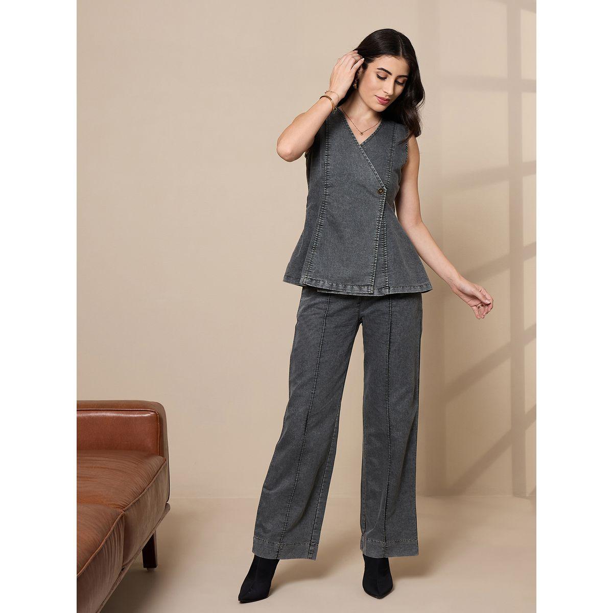 طقم منسق من بنطال مع بلوزة فيست بتفاصيل مشطوفة ساسافراس × ستايلي-women-clothing-coordsets-image-9