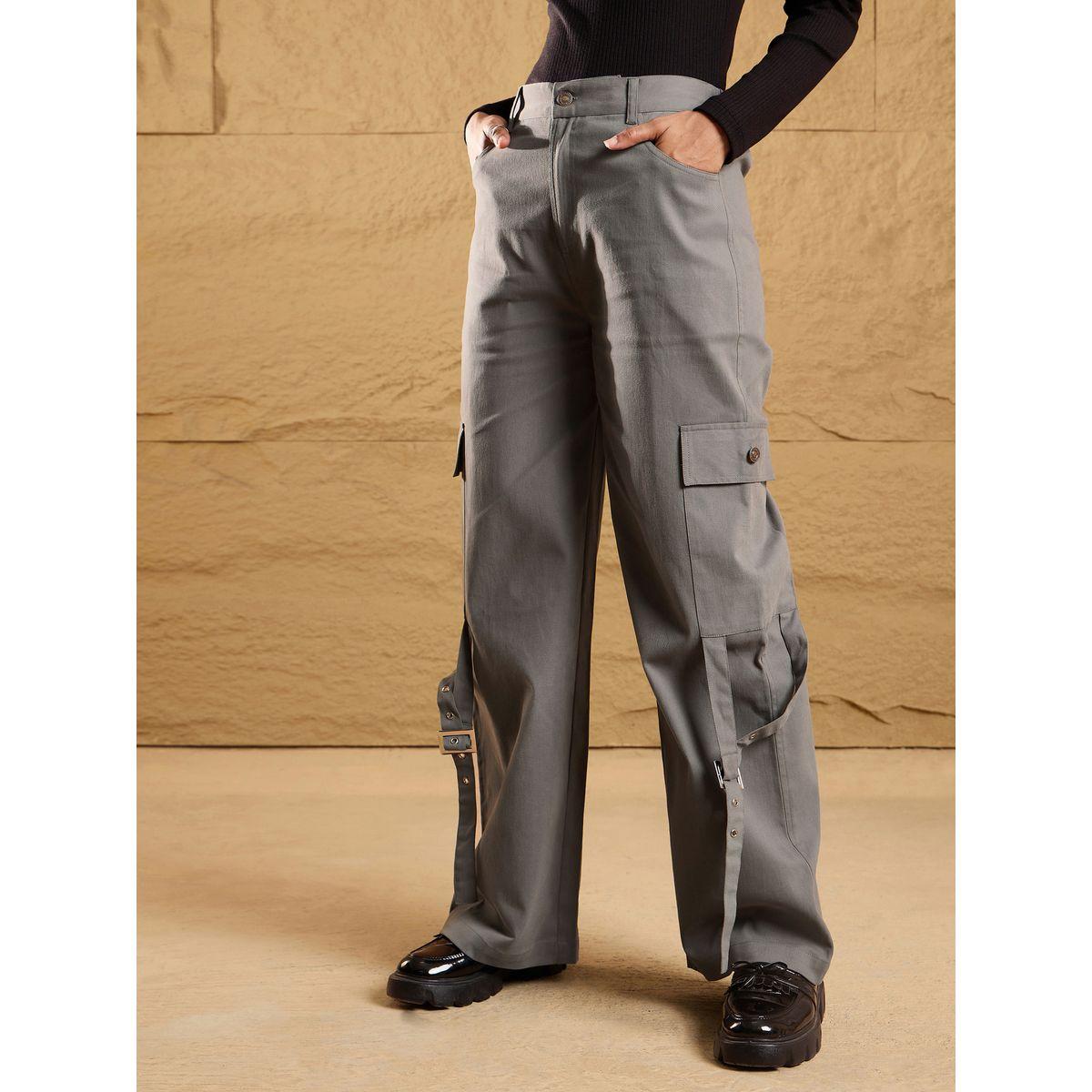 بنطال كارجو بجيوب مع فتحات حزام ساسافراس × ستايلي-women-clothing-bottoms-trousers-image-1