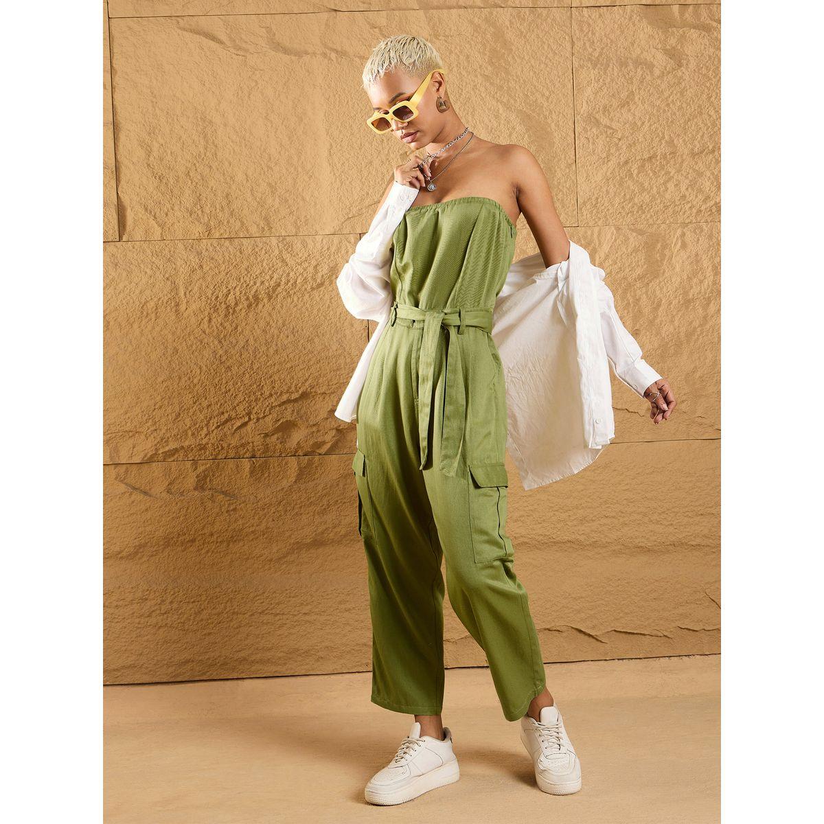 جمبسوت بنسيج تويل وياقة باندو مع جيوب وحزام ساسافراس × ستايلي-women-clothing-jumpsuits-image-2