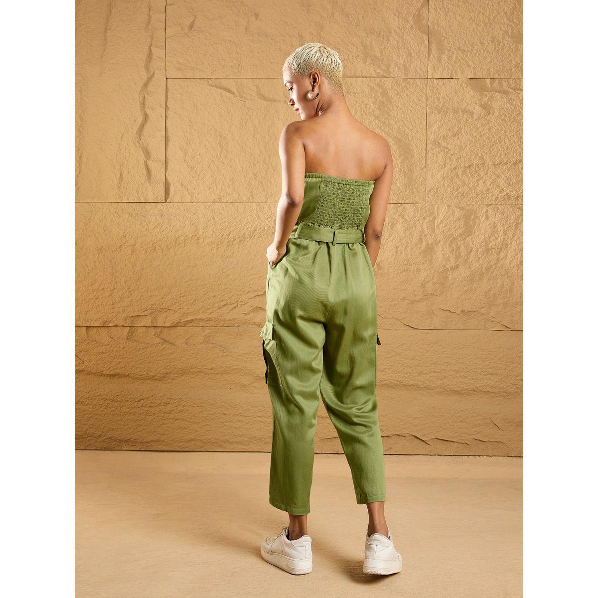 جمبسوت بنسيج تويل وياقة باندو مع جيوب وحزام ساسافراس × ستايلي-women-clothing-jumpsuits-image-5
