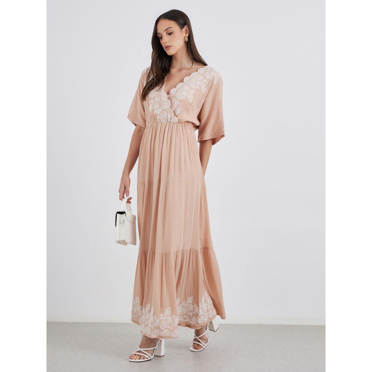 فستان طويل بتفاصيل مُطرزة مع كسرات-women-clothing-dresses-image-2