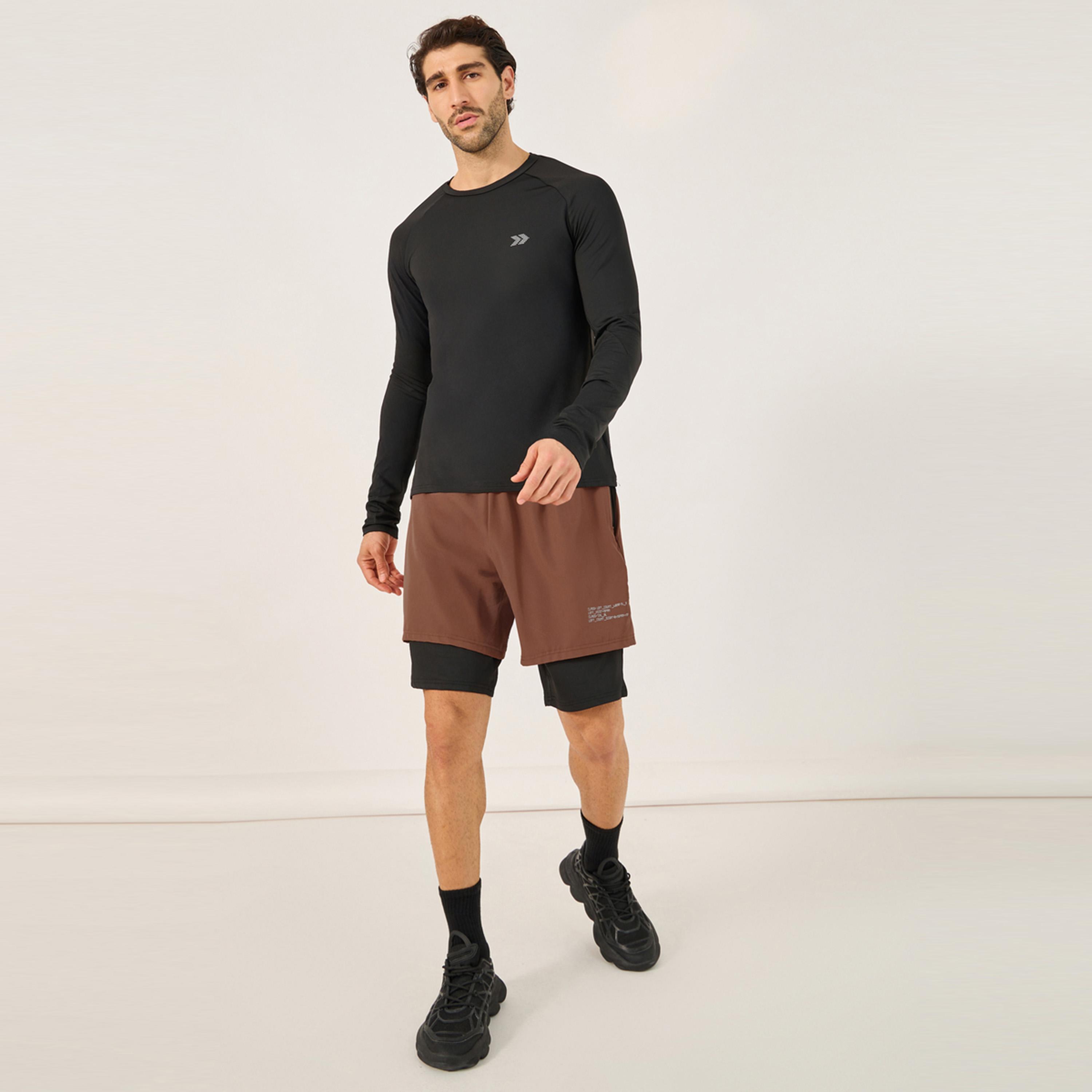 ستايلي - شورت الجري 2 في 1 ليميتد بطبعة بسيطة وجيب بسحاب-sports-men-clothing-bottoms-shorts-image-2