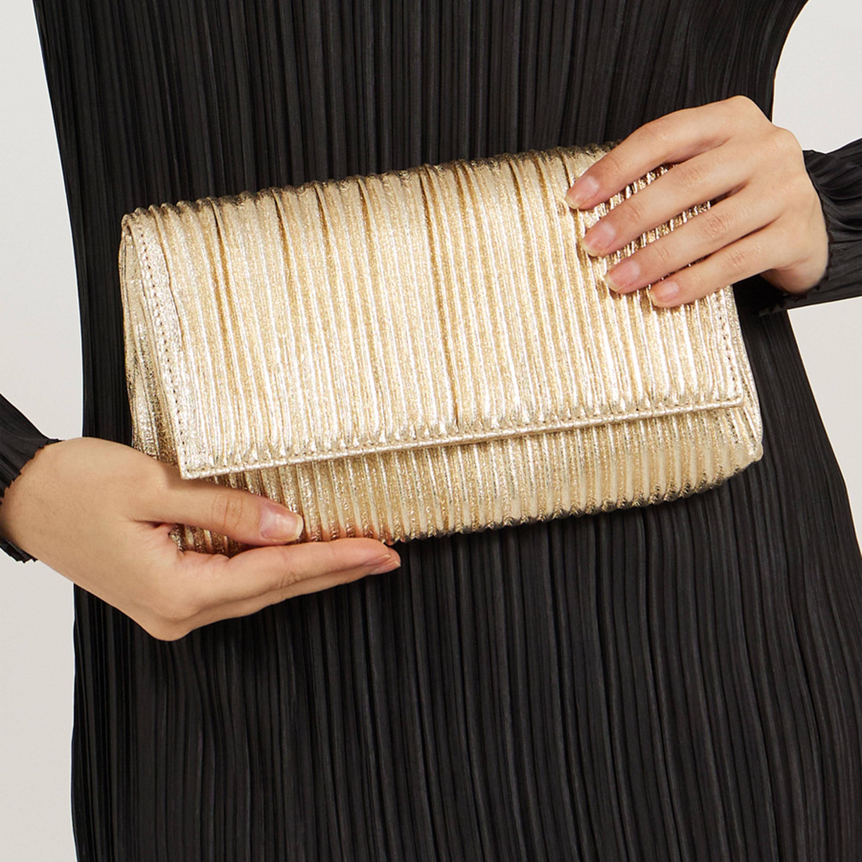 ستايلي - حقيبة كلاتش بلمعة معدنية مع حزام سلسلة-women-bagsandwallets-handbags-image-3