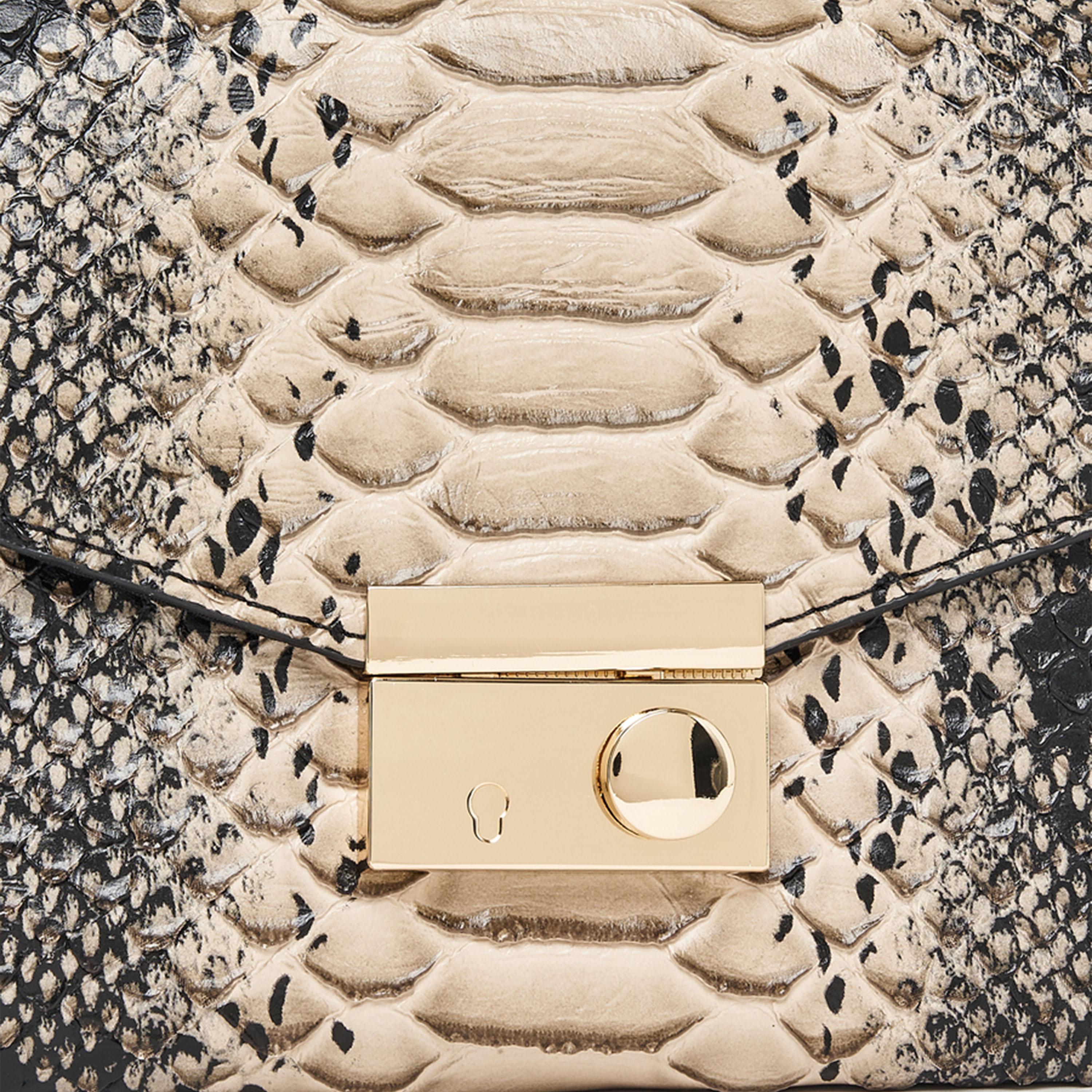 Styli Snakeskin Print Clutch Bag with Chain Strap-women-bagsandwallets-handbags-image-7