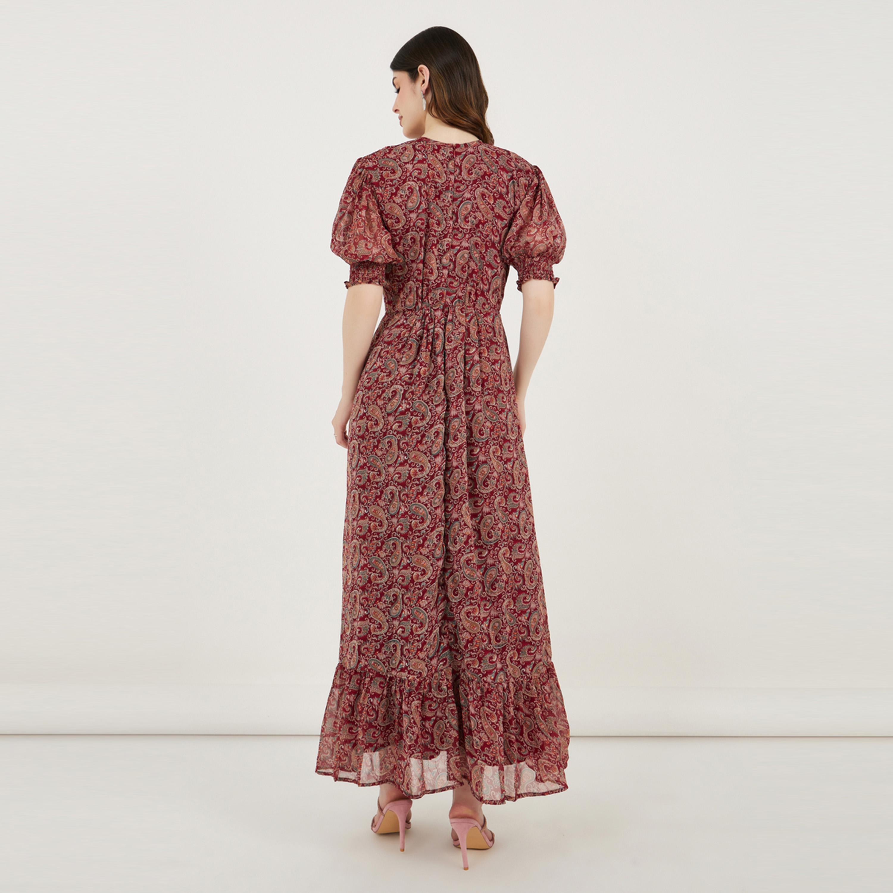 فستان طويل بطبعة بيزلي وأكمام منفوخة ماكسيم كرييشن × ستايلي-women-arabicclothing-kaftan-image-5