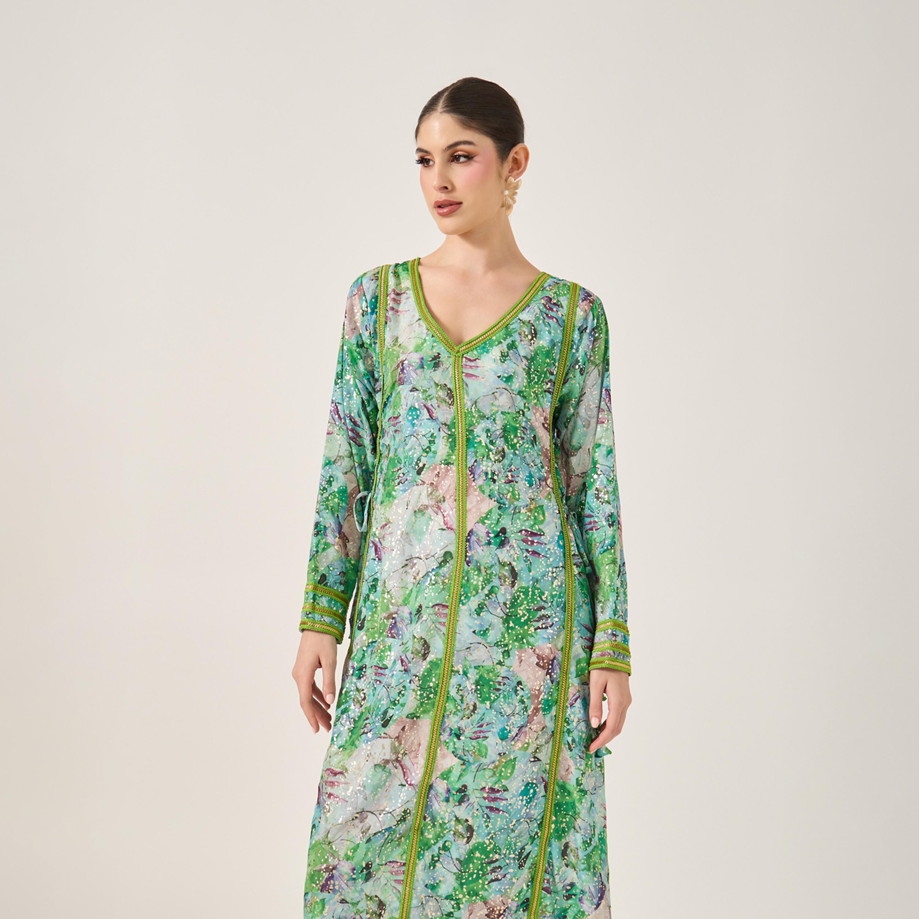 ماكسيم كرييشنز × ستايلي - قفطان بتفاصيل دانتيل ورقبة على شكل V وقصّة A-women-arabicclothing-kaftan-image-3