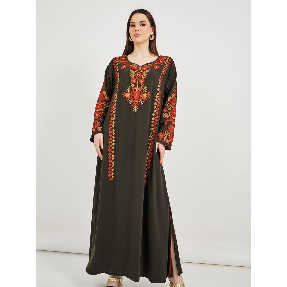 Maxim Creation X Styli  Embroidered Notch Neck Kaftan-women-arabicclothing-kaftan-image-3