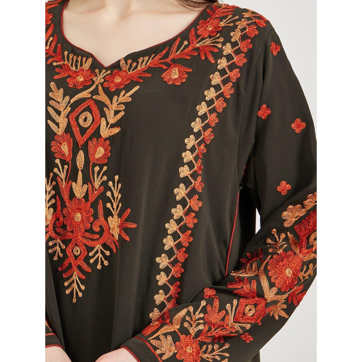 Maxim Creation X Styli  Embroidered Notch Neck Kaftan-women-arabicclothing-kaftan-image-5