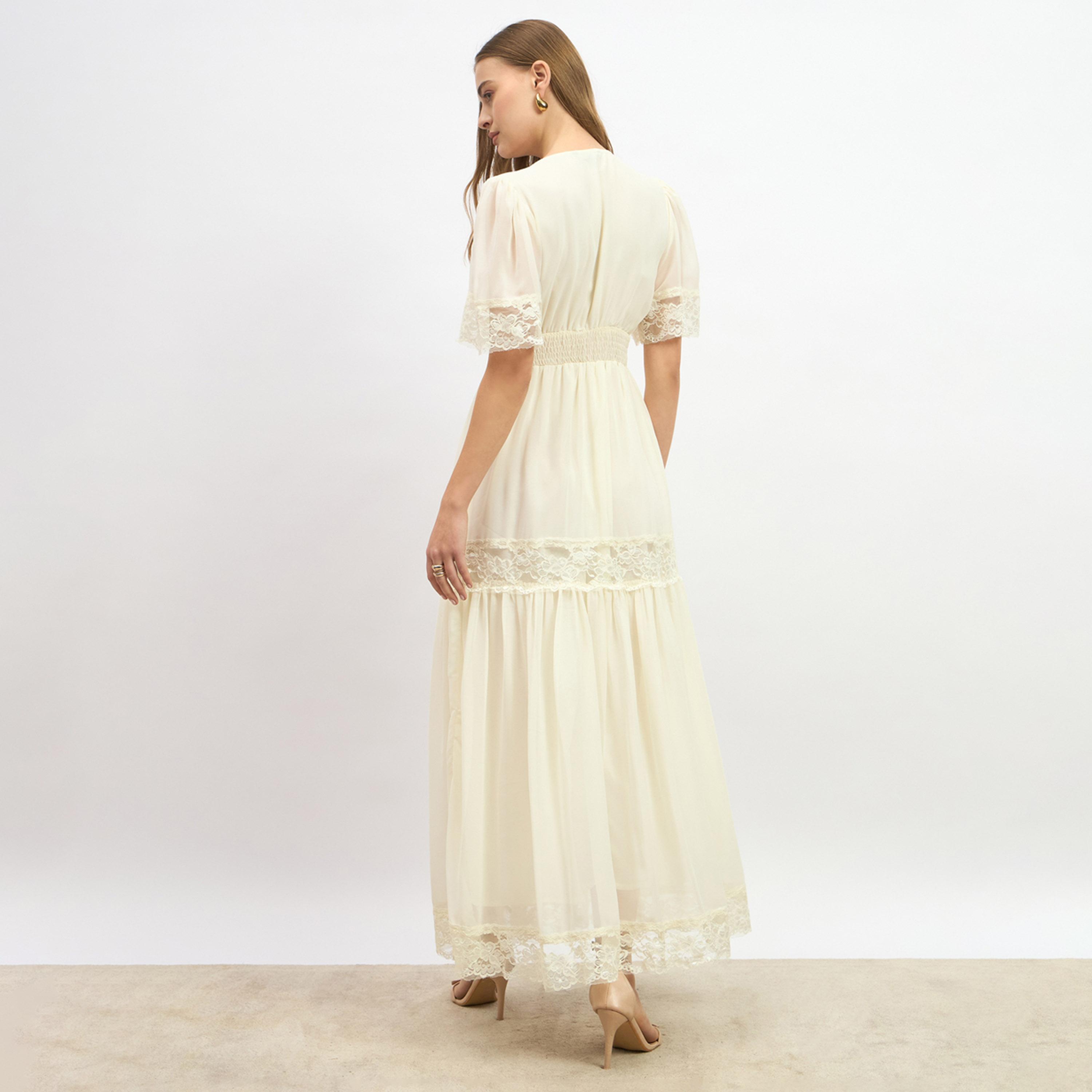 ستايلي - فستان ماكسي طبقات سادة بأكمام واسعة مع حواف من الدانتيل-women-clothing-dresses-image-5
