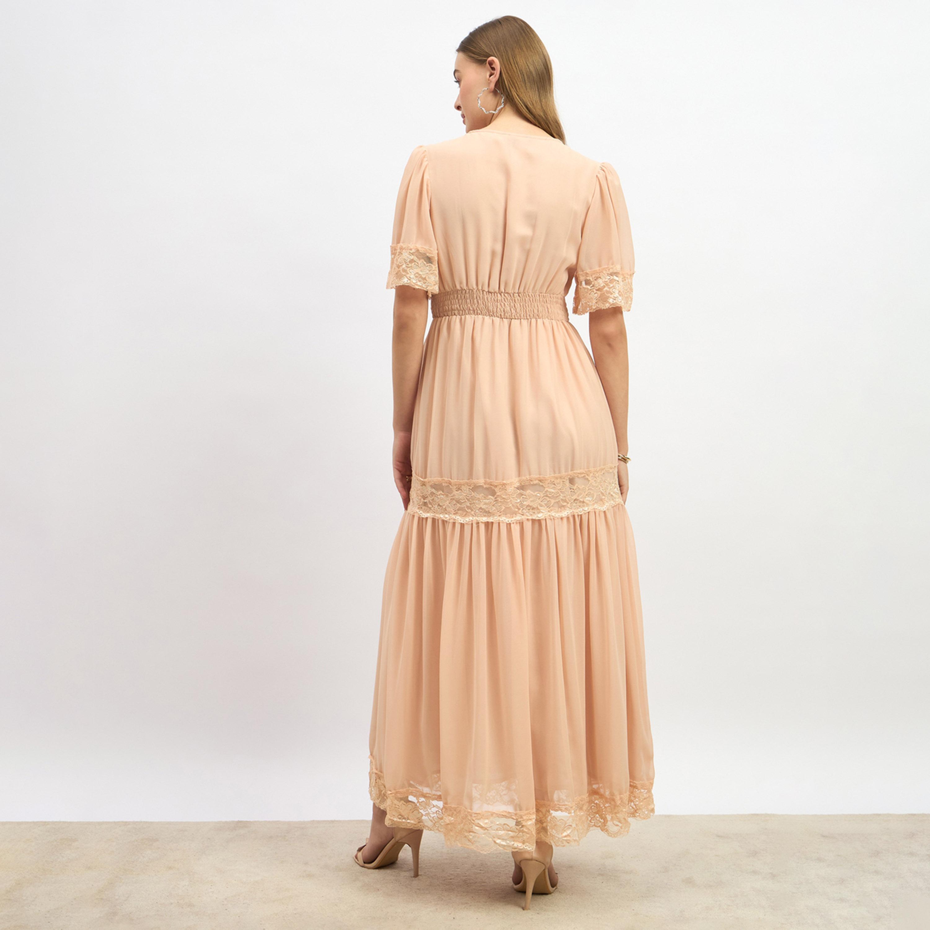 ستايلي - فستان ماكسي طبقات سادة بأكمام واسعة مع حواف من الدانتيل-women-clothing-dresses-image-5