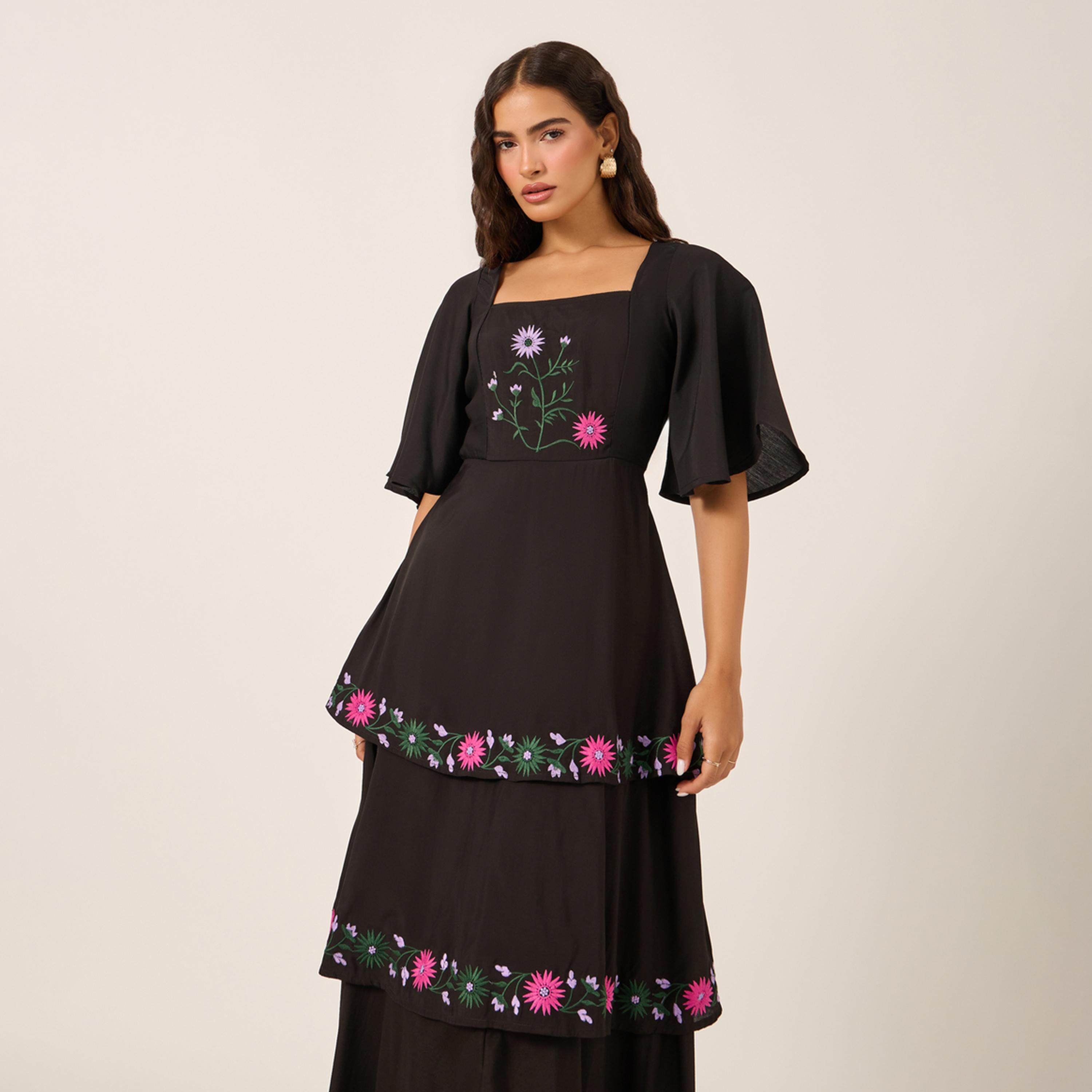 ستايلي - فستان ماكسي مطرز بأكمام تصل إلى الكوع-women-clothing-dresses-image-3