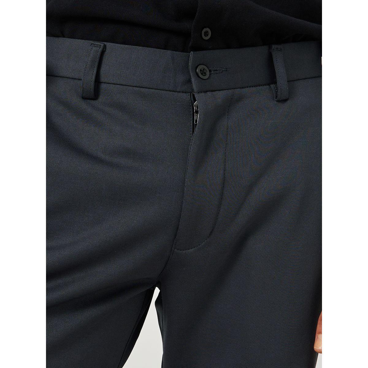 Styli Solid Slim Fit Knitted Pants-men-clothing-bottoms-trousersandchinos-trousers-image-3