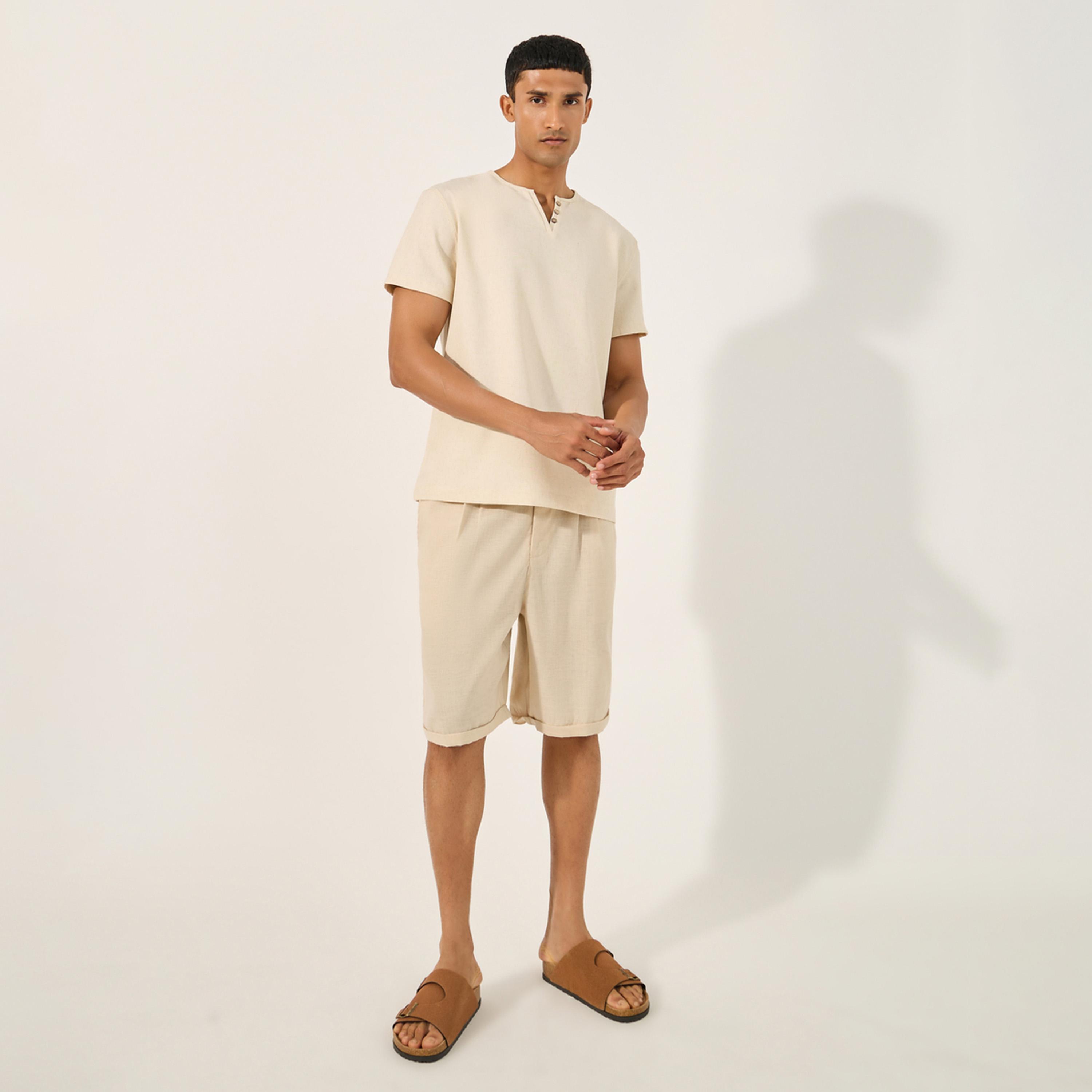 Styli Mid Rise Regular Fit Pleated Shorts-men-clothing-bottoms-shorts-image-2