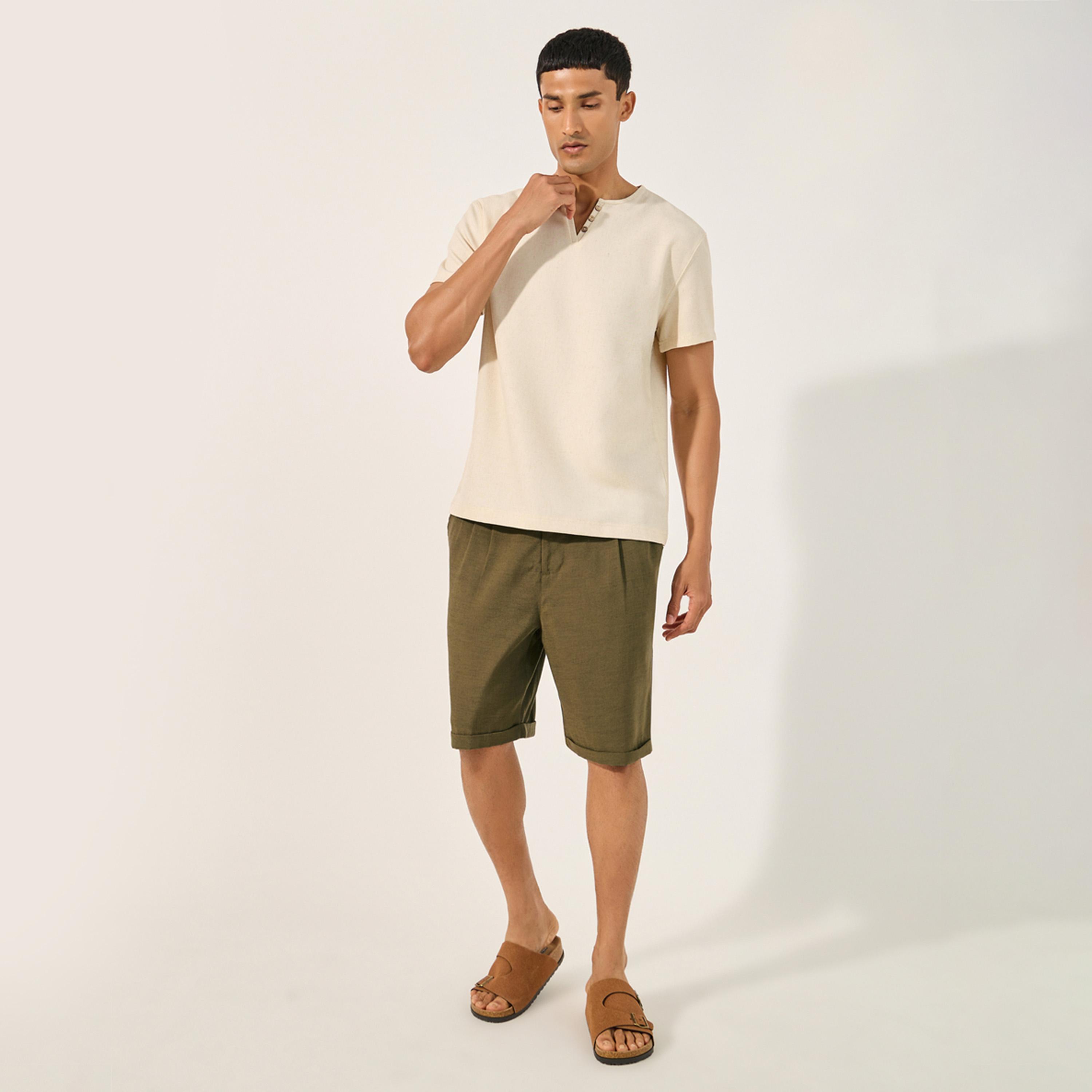 Styli Mid Rise Regular Fit Pleated Shorts-men-clothing-bottoms-shorts-image-2