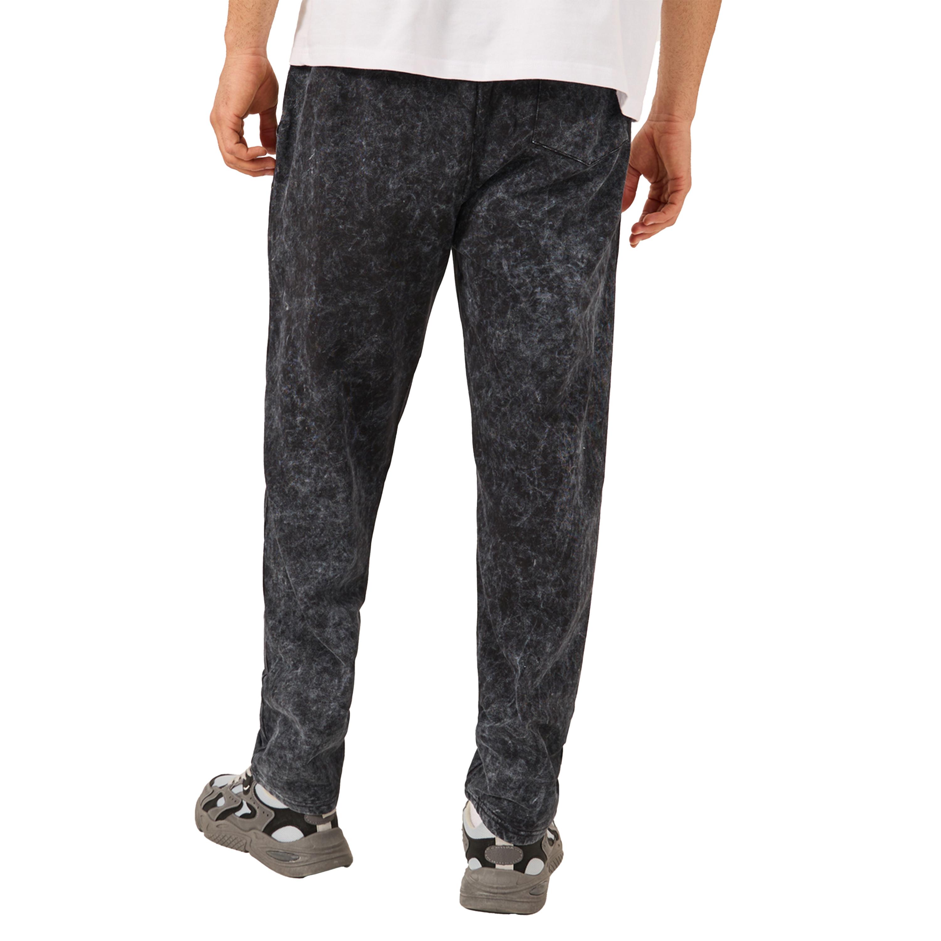 ستايلي - بنطال رياضي من قماش تيري بقصة ضيقة وطبعة شعار مغسول بالحامض-men-clothing-bottoms-joggers-image-5
