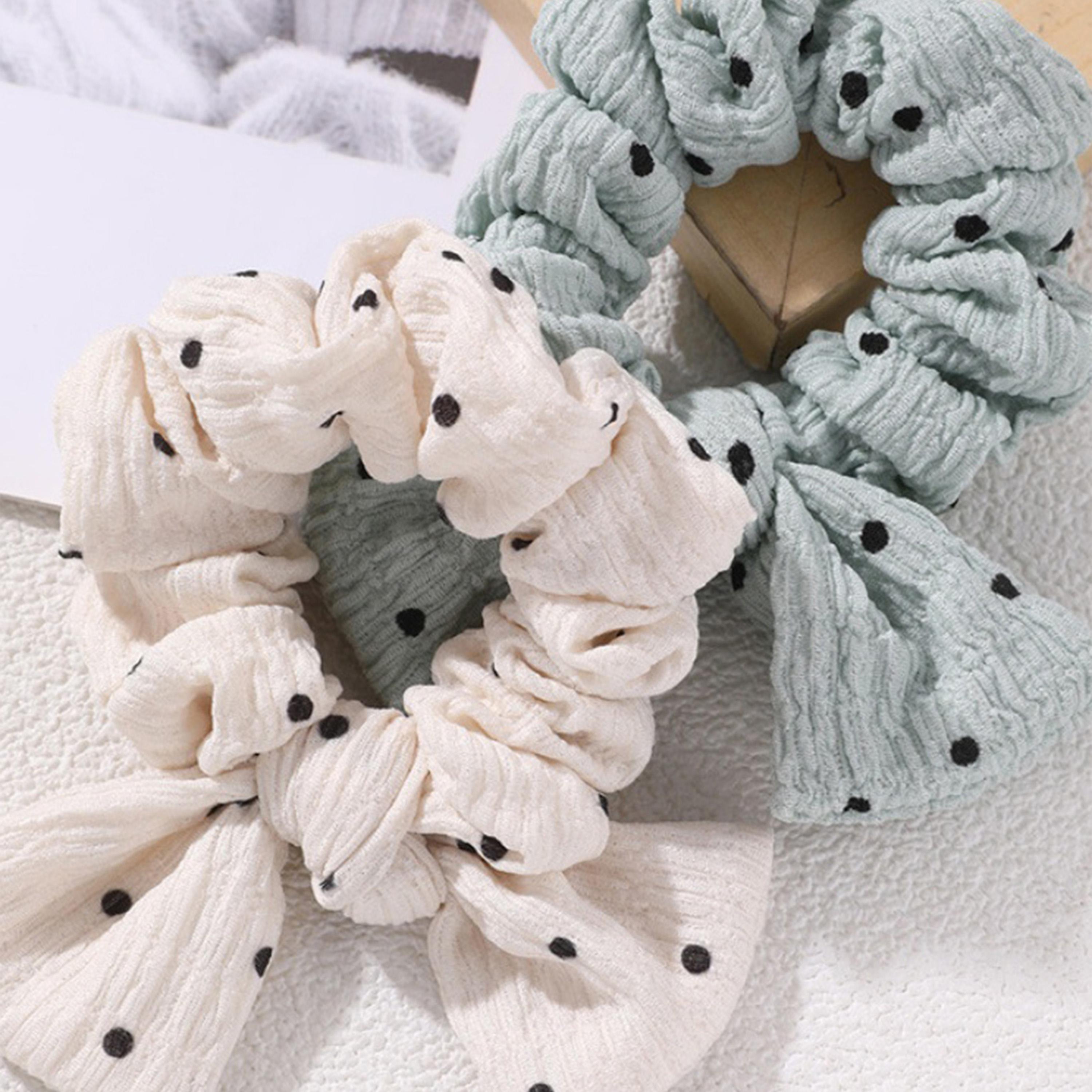 ستايلي - مجموعة من قطعتين - ربطات شعر منقطة-women-hairaccessories-scrunchies-image-4