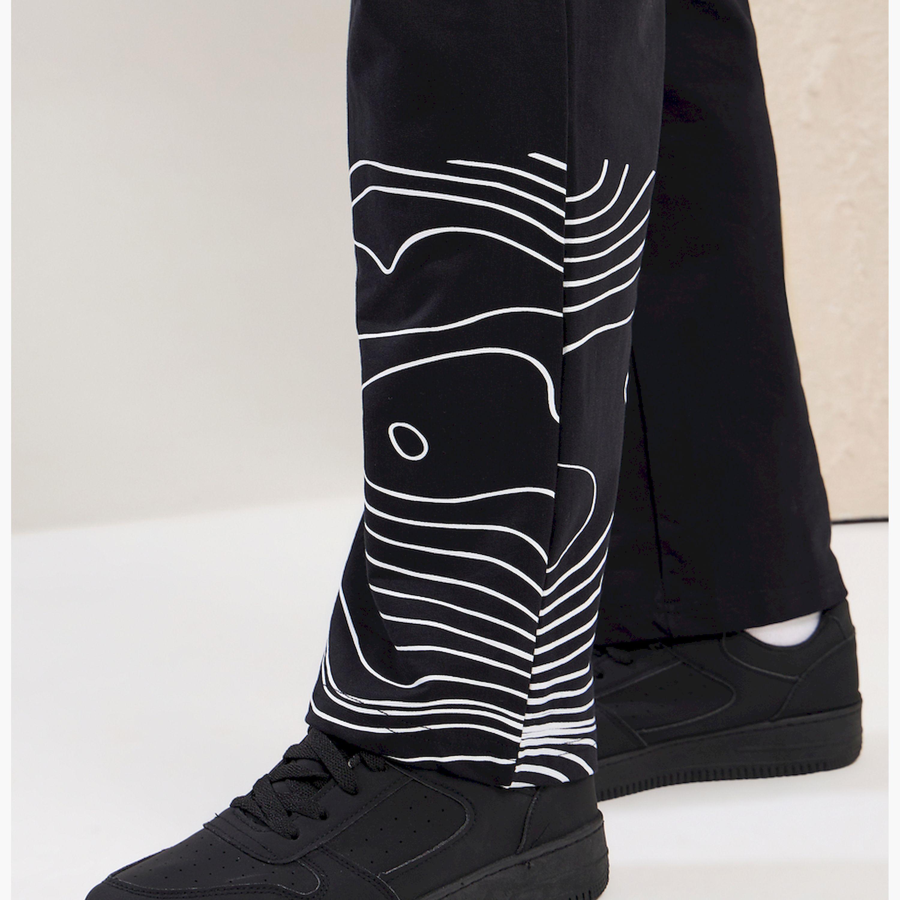 Styli Dune Runner Placement Print Relaxed Fit Joggers-men-clothing-bottoms-joggers-image-4
