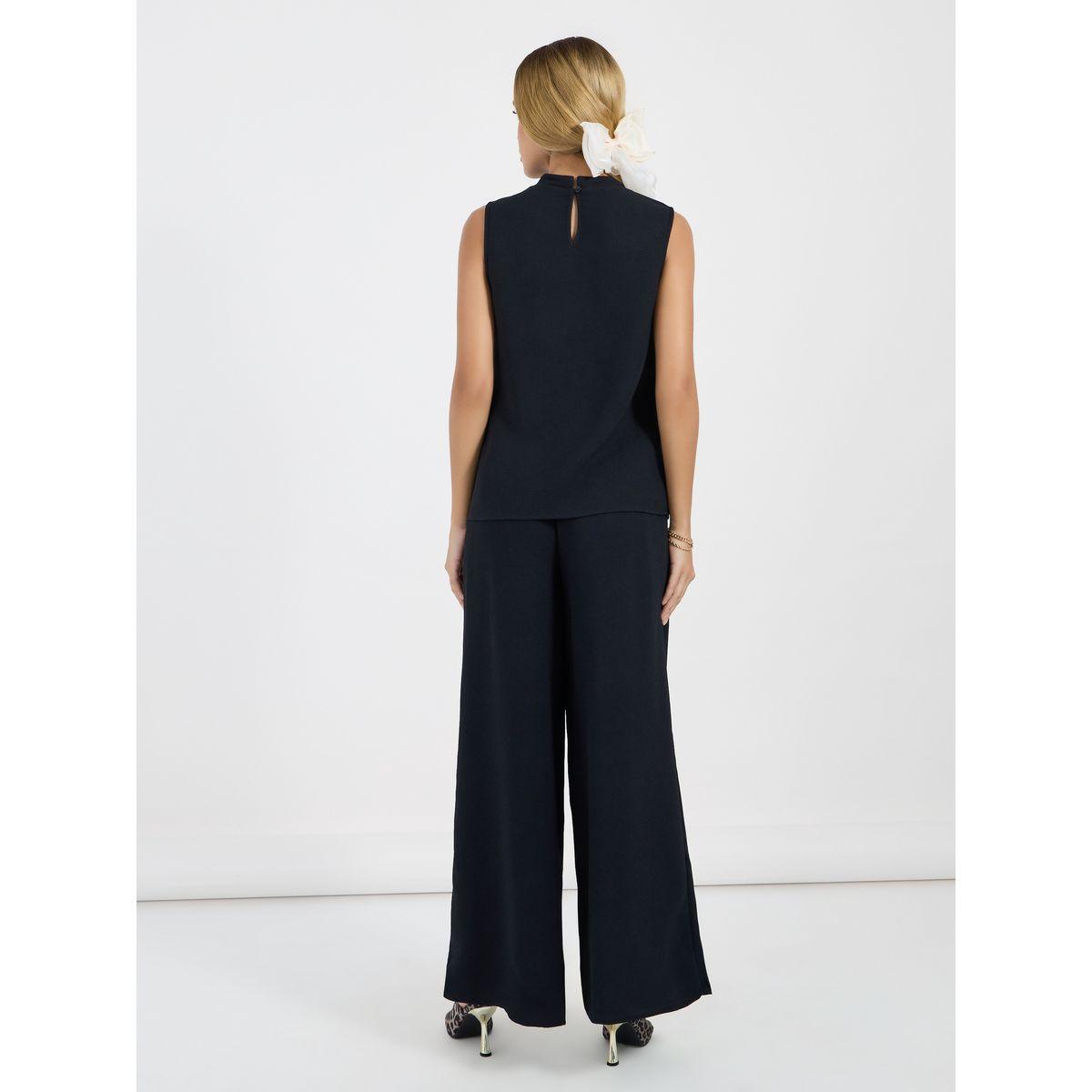 طقم منسق من بنطال بأرجل واسعة وبلوزة بلا أكمام-women-clothing-coordsets-image-4