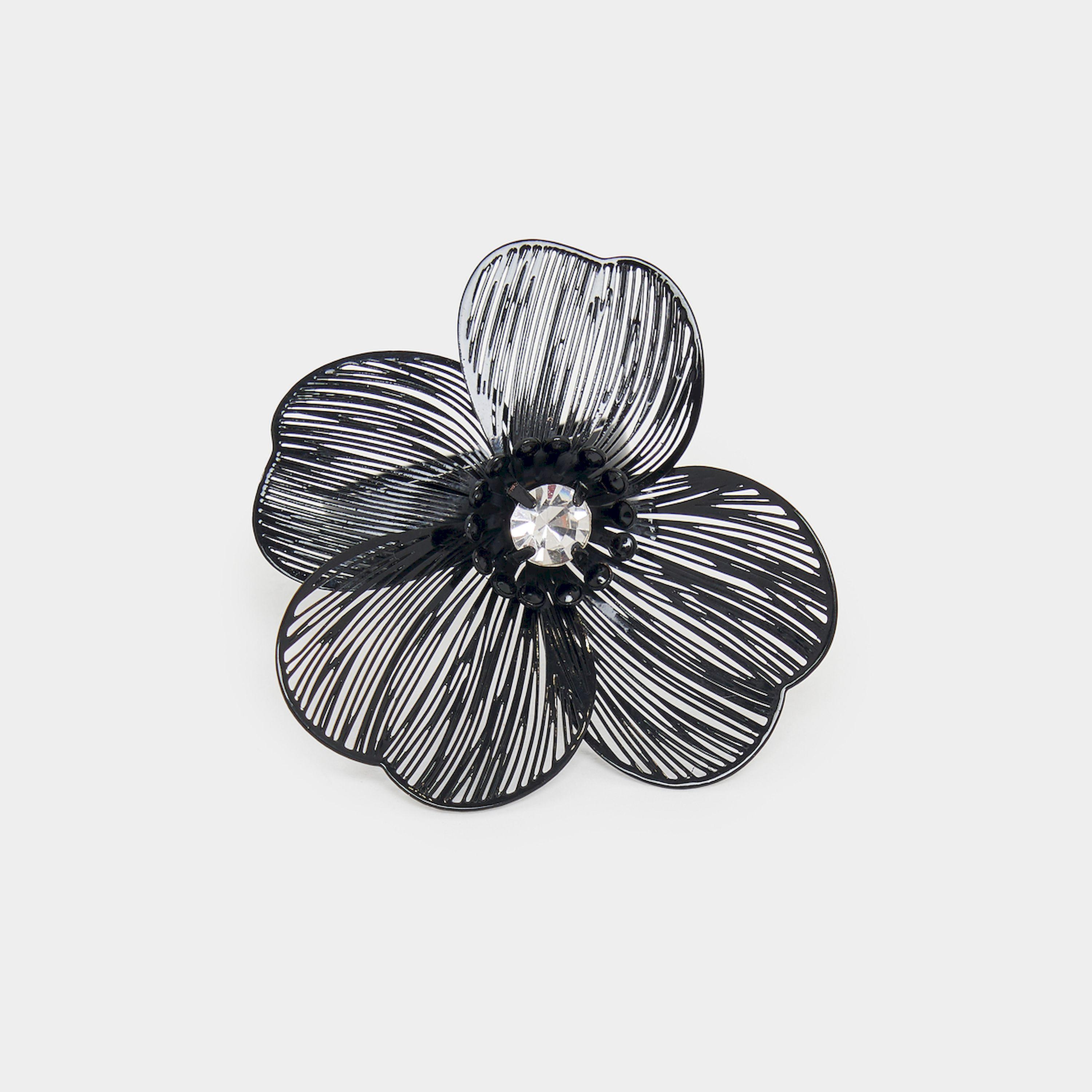 Styli Textured Floral Ring-women-watchesandjewellery-jewellery-rings-image-4