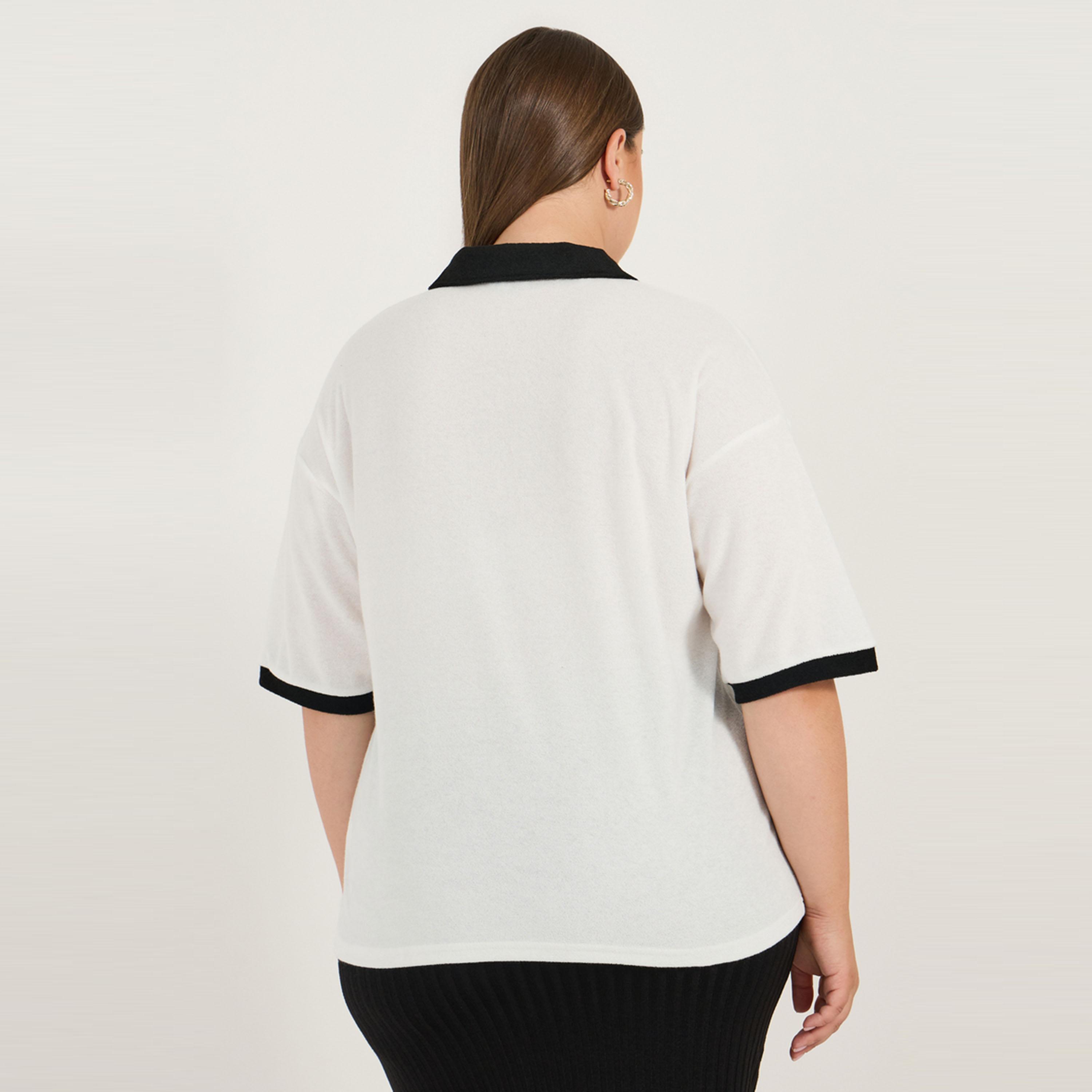 ستايلي - تي شيرت بولو بقصّة مربعة وحواف متباينة ومقاس كبير-women-clothing-nightwear-pyjamas-tops-image-5
