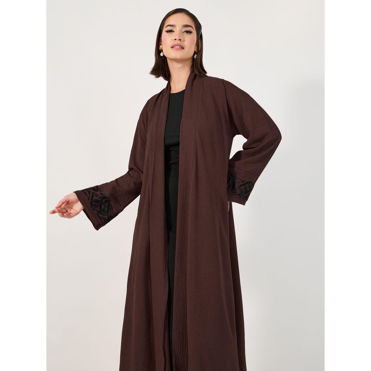 عباية كريب بتفاصيل مُطرّزة مع حجاب-women-clothingaccessories-scarves-image-4