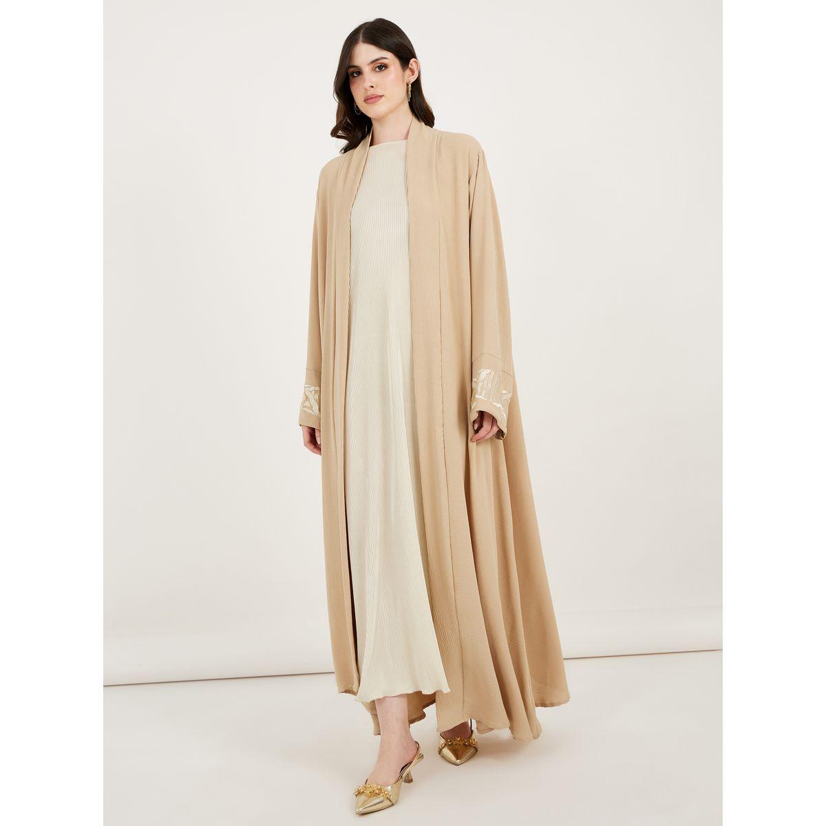 عباية كريب بتفاصيل مُطرّزة مع حجاب-women-clothingaccessories-scarves-image-2