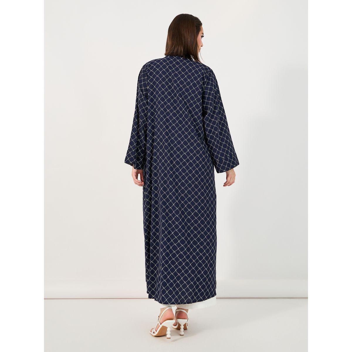 عباية كريب بطبعة هندسية وياقة بنمط شال-women-arabicclothing-abayas-image-4